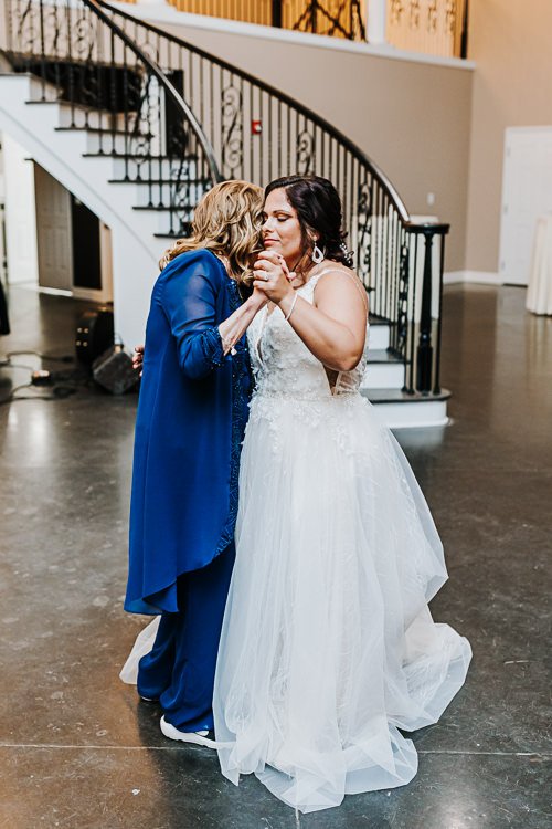 Kenzie & Robyn - Married - WEB - Nathaniel Jensen Photography - Omaha Nebraska Wedding Photographer-747.JPG