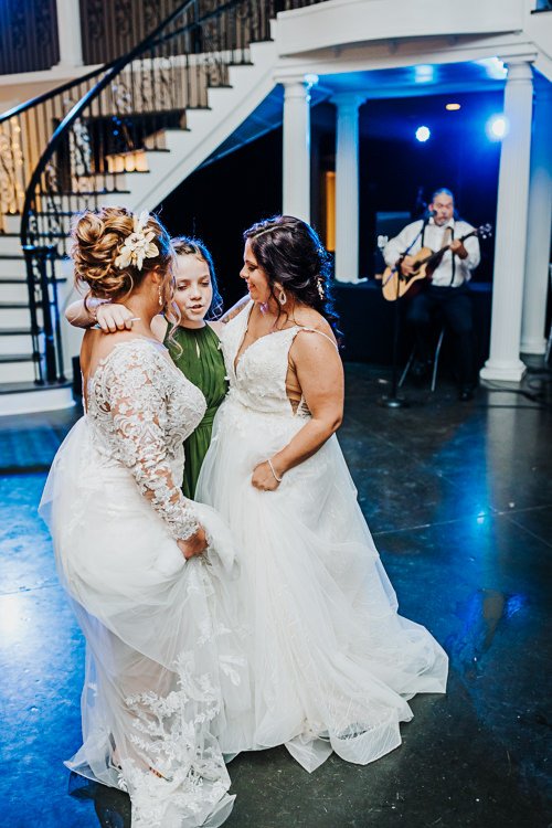 Kenzie & Robyn - Married - WEB - Nathaniel Jensen Photography - Omaha Nebraska Wedding Photographer-840.JPG