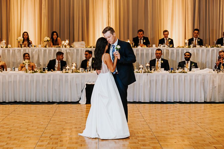 Molly & Ollie - Married - WEB - Nathaniel Jensen Photography - Omaha Nebraska Wedding Photographer-776.JPG