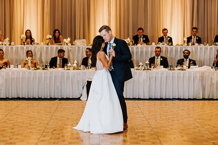 Molly & Ollie - Married - WEB - Nathaniel Jensen Photography - Omaha Nebraska Wedding Photographer-777.JPG