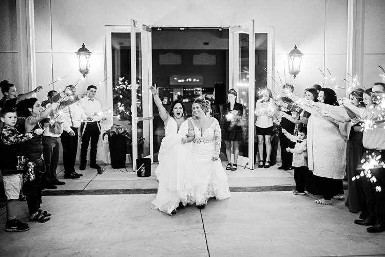 Kenzie & Robyn - Married - WEB - Nathaniel Jensen Photography - Omaha Nebraska Wedding Photographer-888.JPG