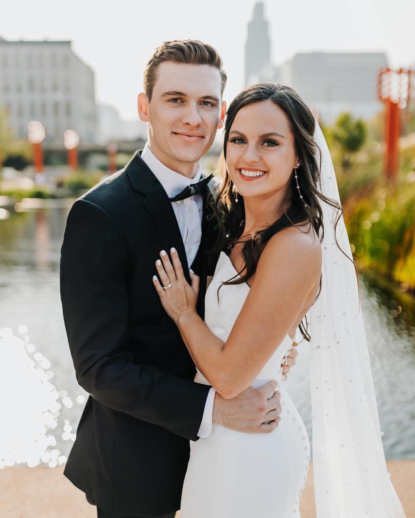 How dreamy are these photos of Anna &amp; Hunter? I had such a great time with these two!❤