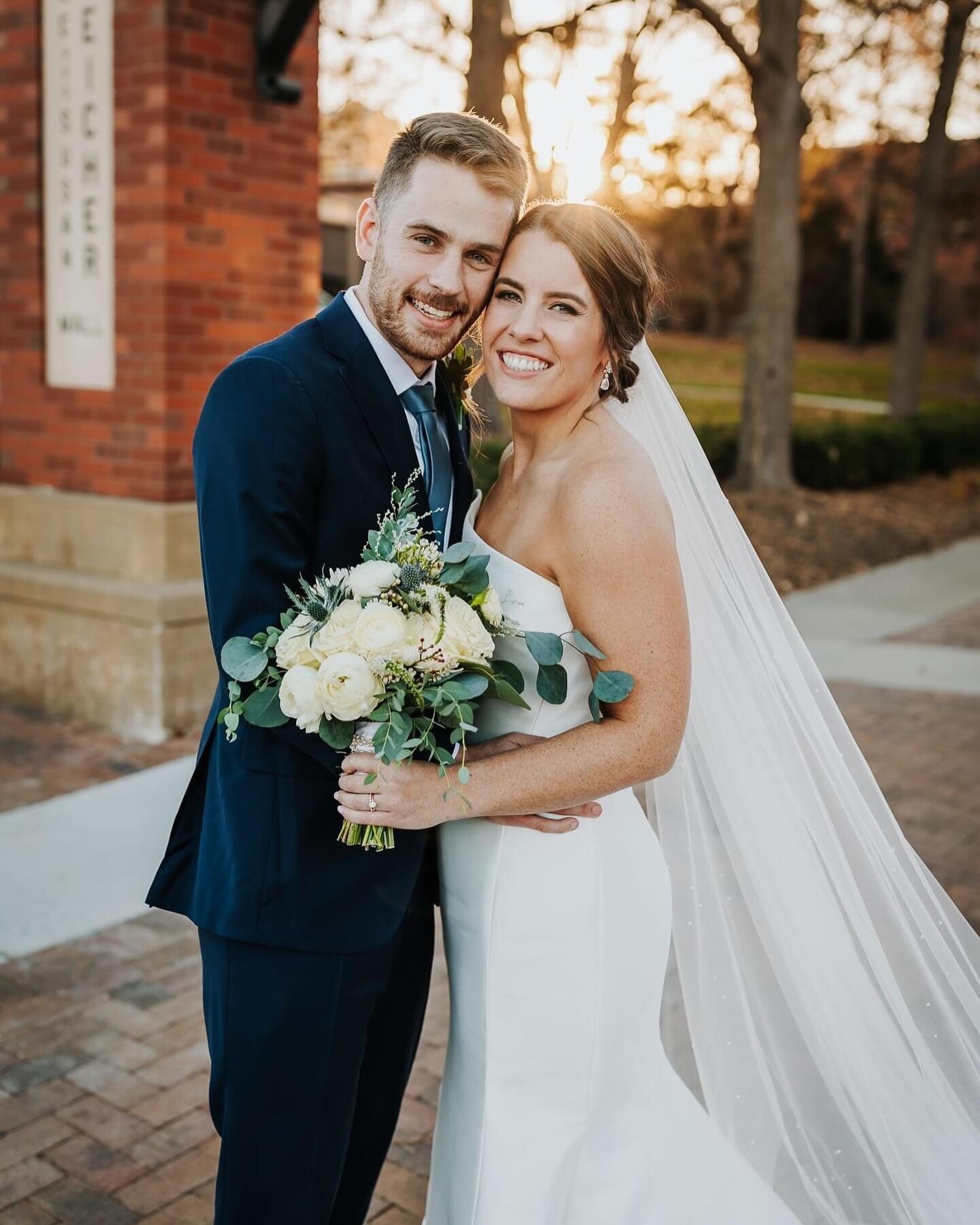 Our last wedding of the year couldn't have been more perfect with Morgan and Sam! We always feel so lucky to work with such amazing clients. Thank you all for such an amazing wedding season and we are so excited for the weddings in the new year! 🥂🎊