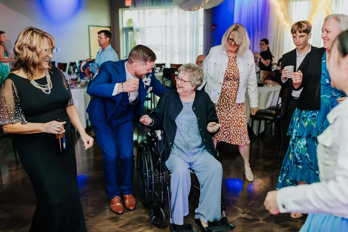 Nicole & Derek - Married - WEB - Nathaniel Jensen Photography - Omaha Nebraska Wedding Photographer-703.jpg
