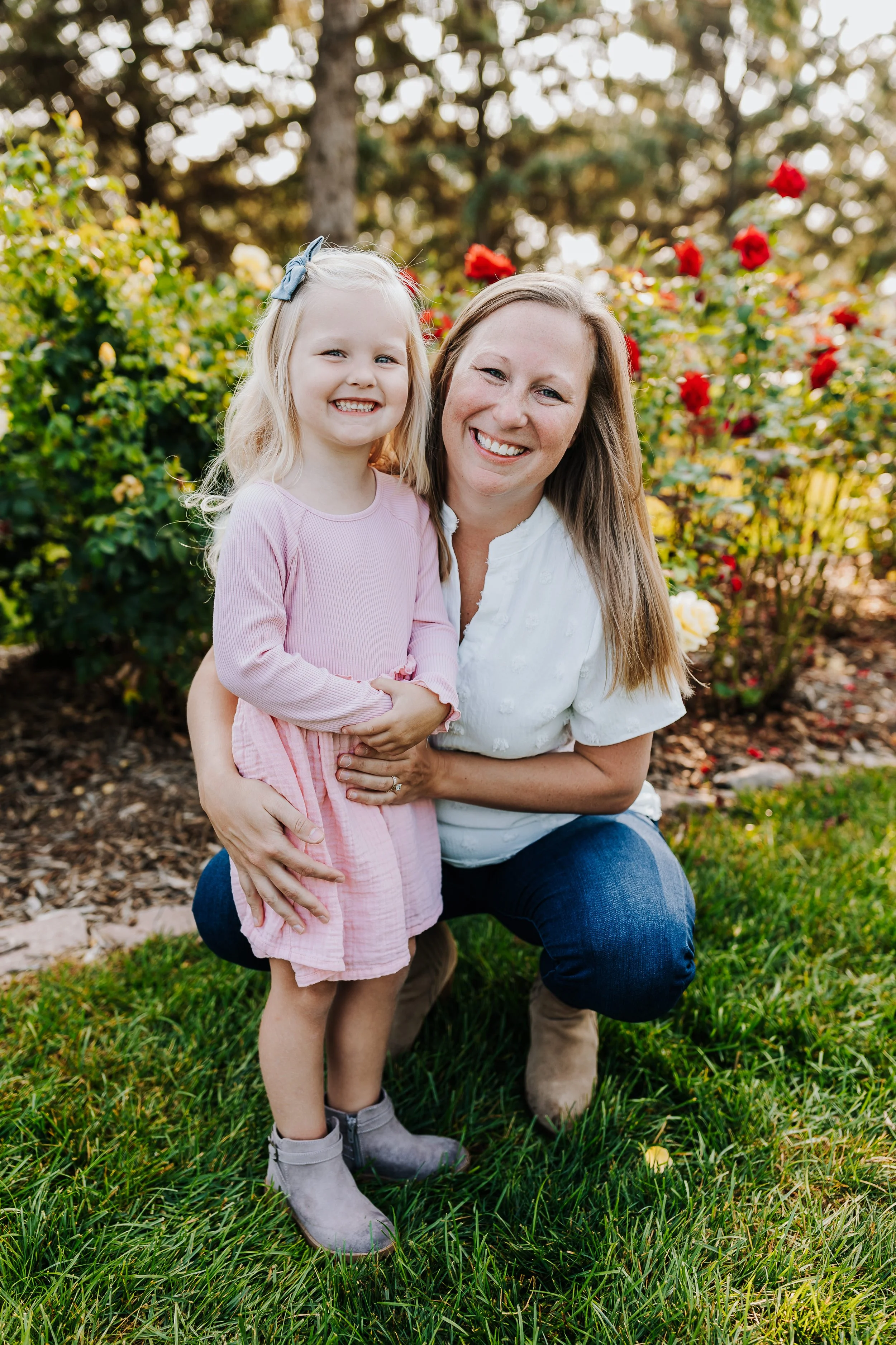 Warren Family 2023 - Nathaniel Jensen Photography - Omaha Nebraska Family Photographer-25.jpg