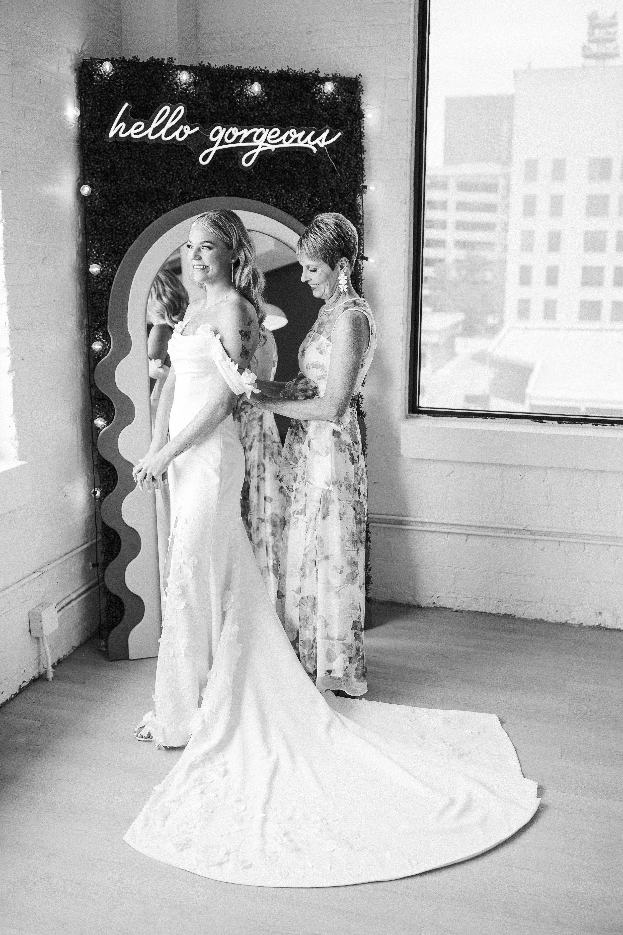 Erica & Zach - Married - Nathaniel Jensen Photography - Omaha Nebraska Wedding Photographer-122.jpg