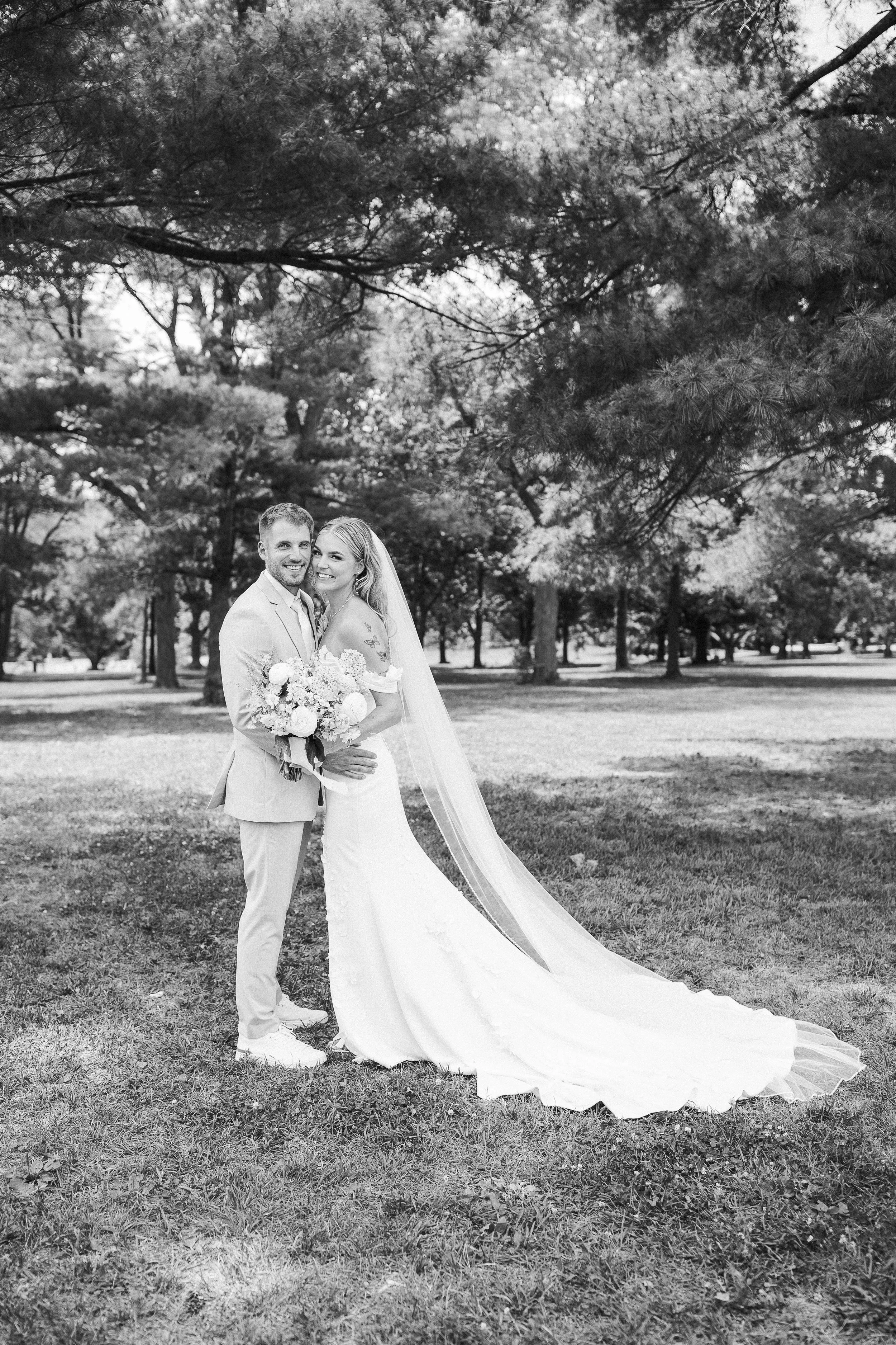 Erica & Zach - Married - Nathaniel Jensen Photography - Omaha Nebraska Wedding Photographer-244.jpg