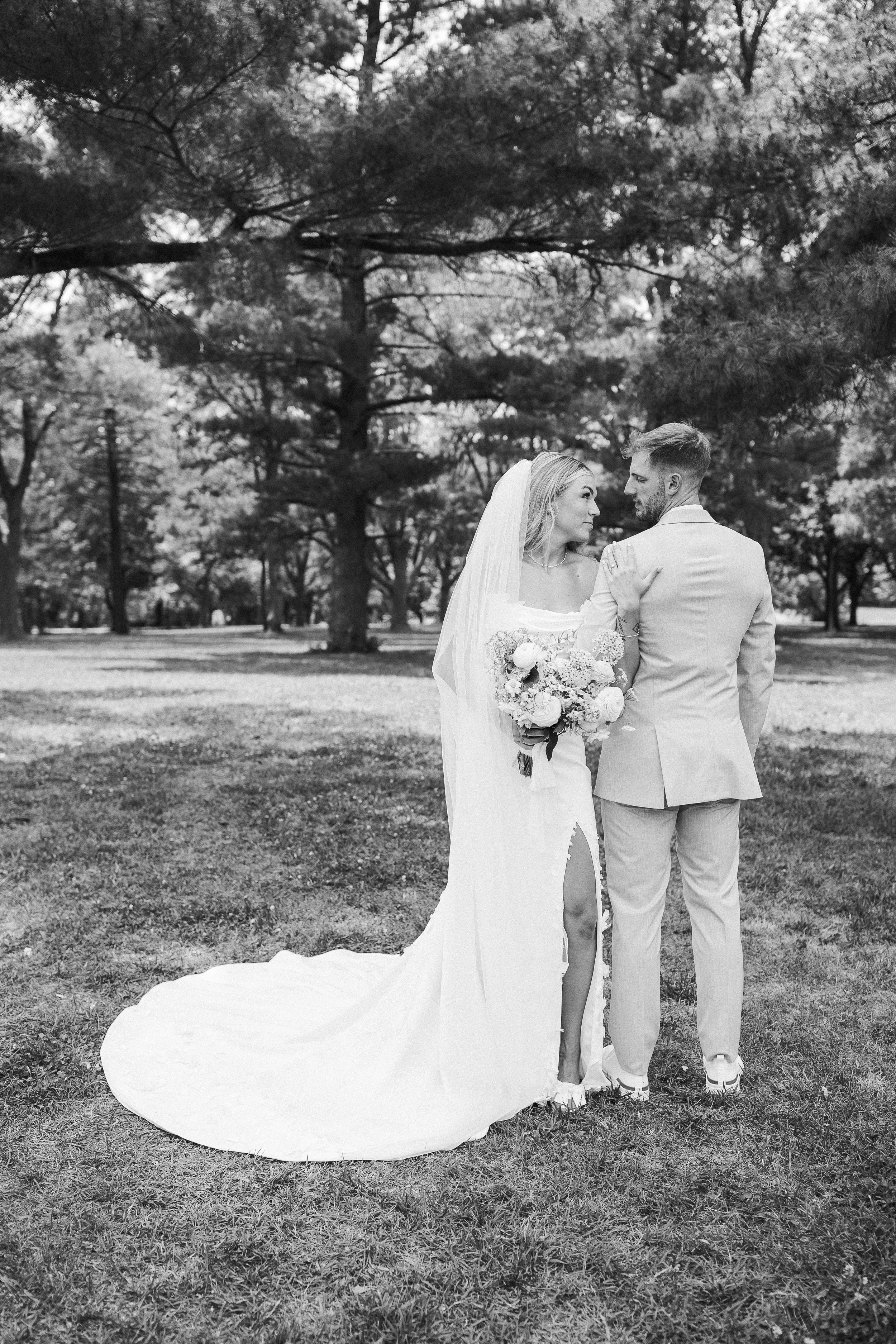 Erica & Zach - Married - Nathaniel Jensen Photography - Omaha Nebraska Wedding Photographer-356.jpg