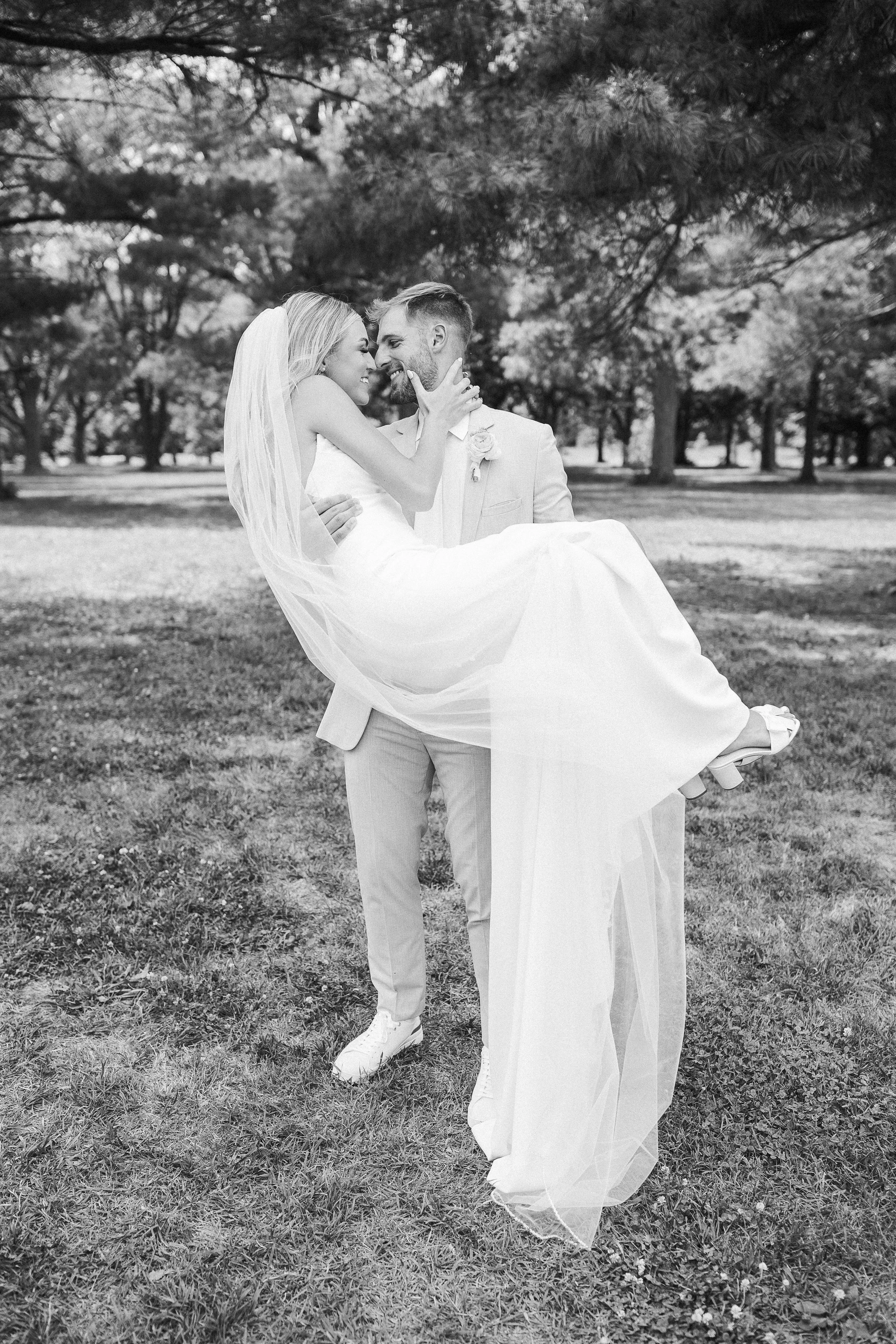 Erica & Zach - Married - Nathaniel Jensen Photography - Omaha Nebraska Wedding Photographer-378.jpg