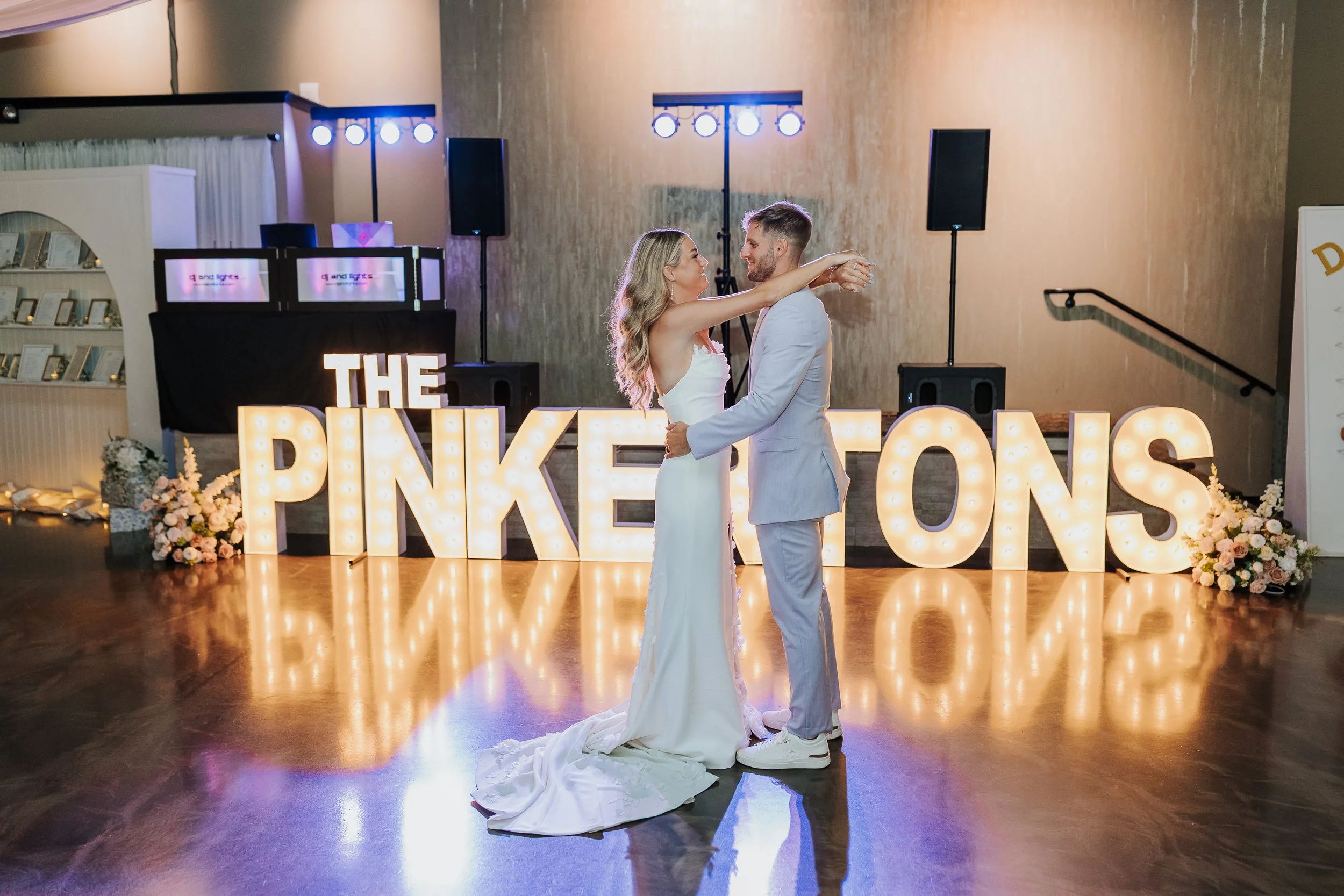 Erica & Zach - Married - Nathaniel Jensen Photography - Omaha Nebraska Wedding Photographer-886.jpg