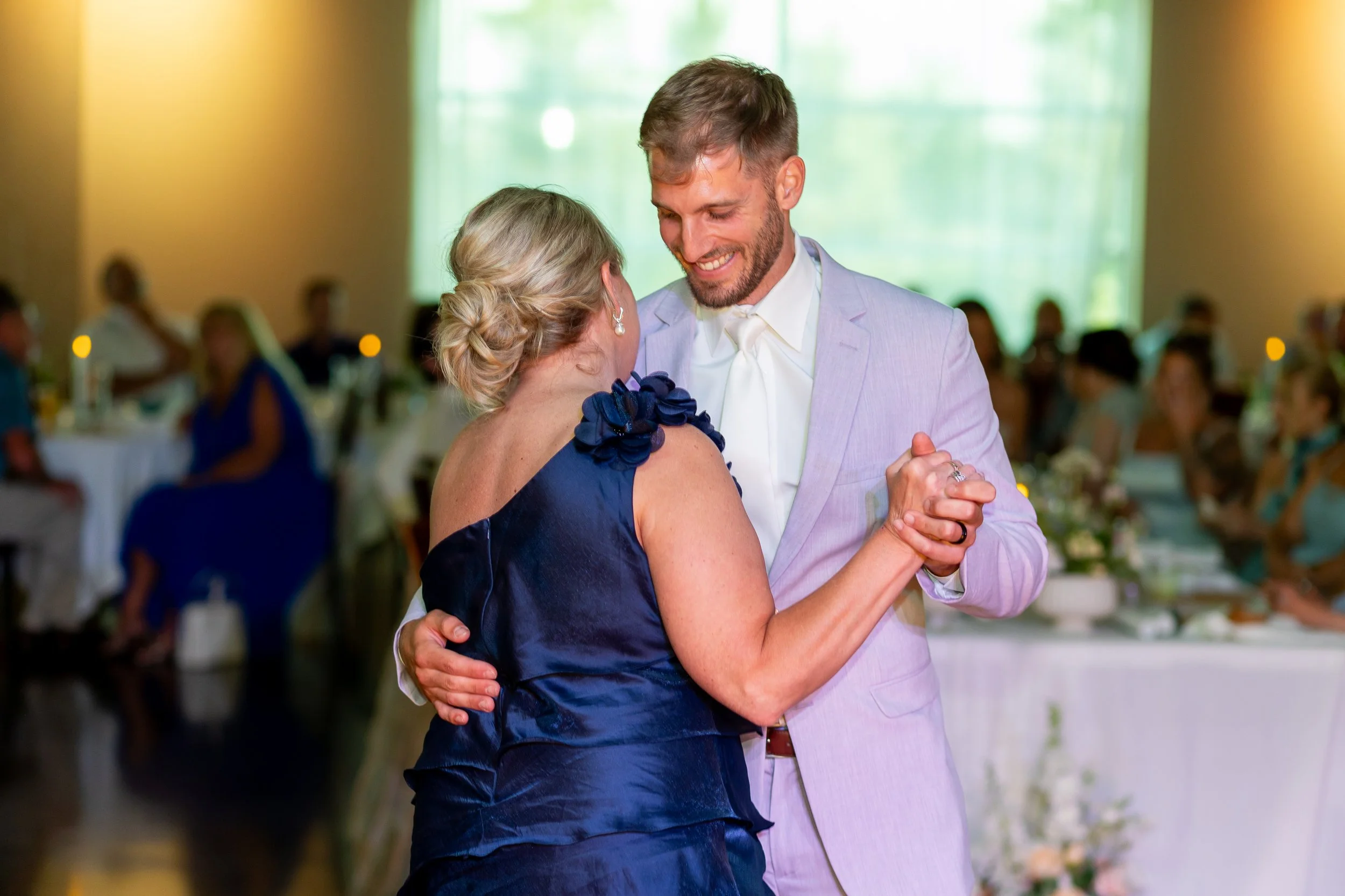 Erica & Zach - Married - Nathaniel Jensen Photography - Omaha Nebraska Wedding Photographer-929.jpg