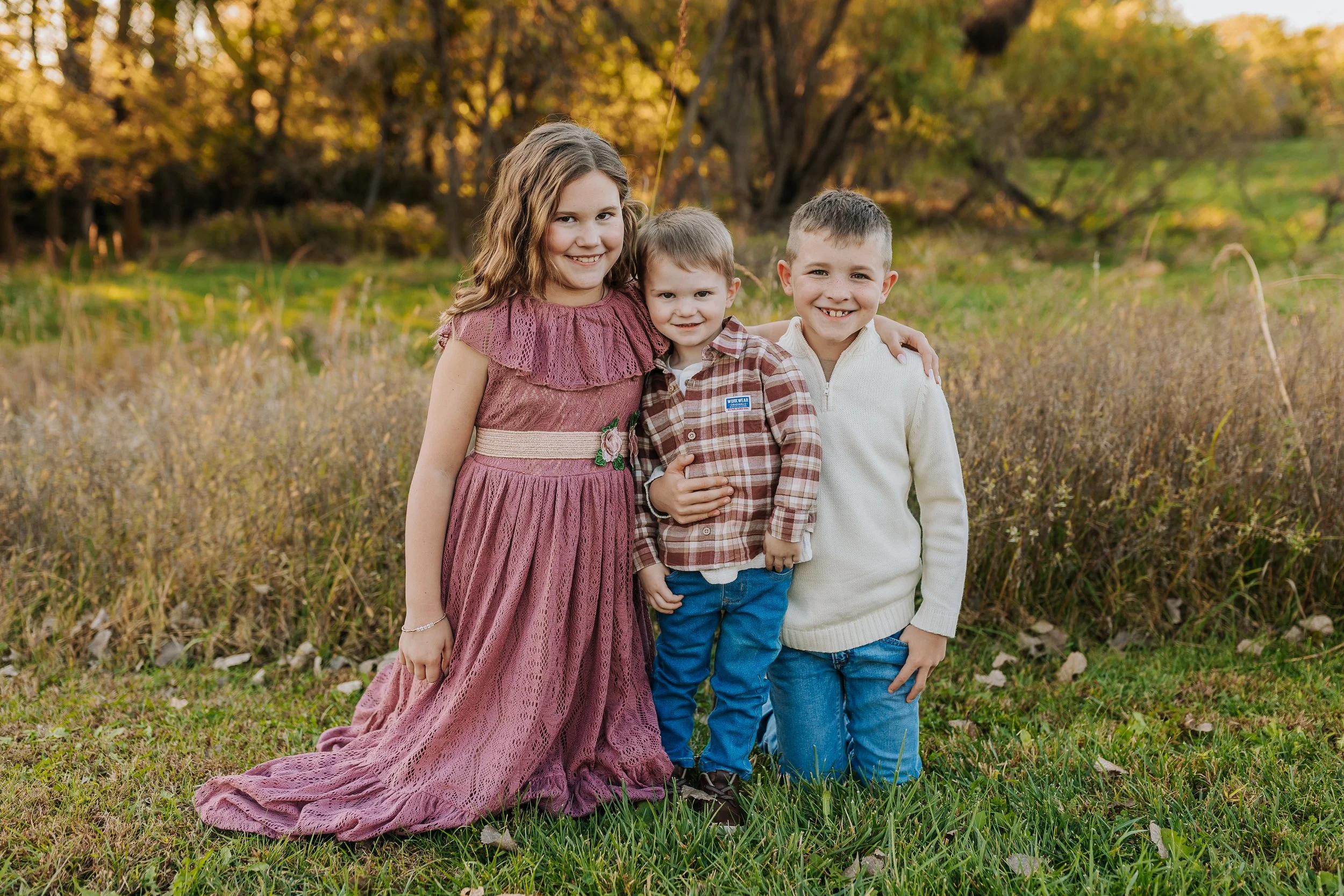 Hughes Family 2025 - Nathaniel Jensen Photography - Omaha Nebraska Family Photographer-9.jpg