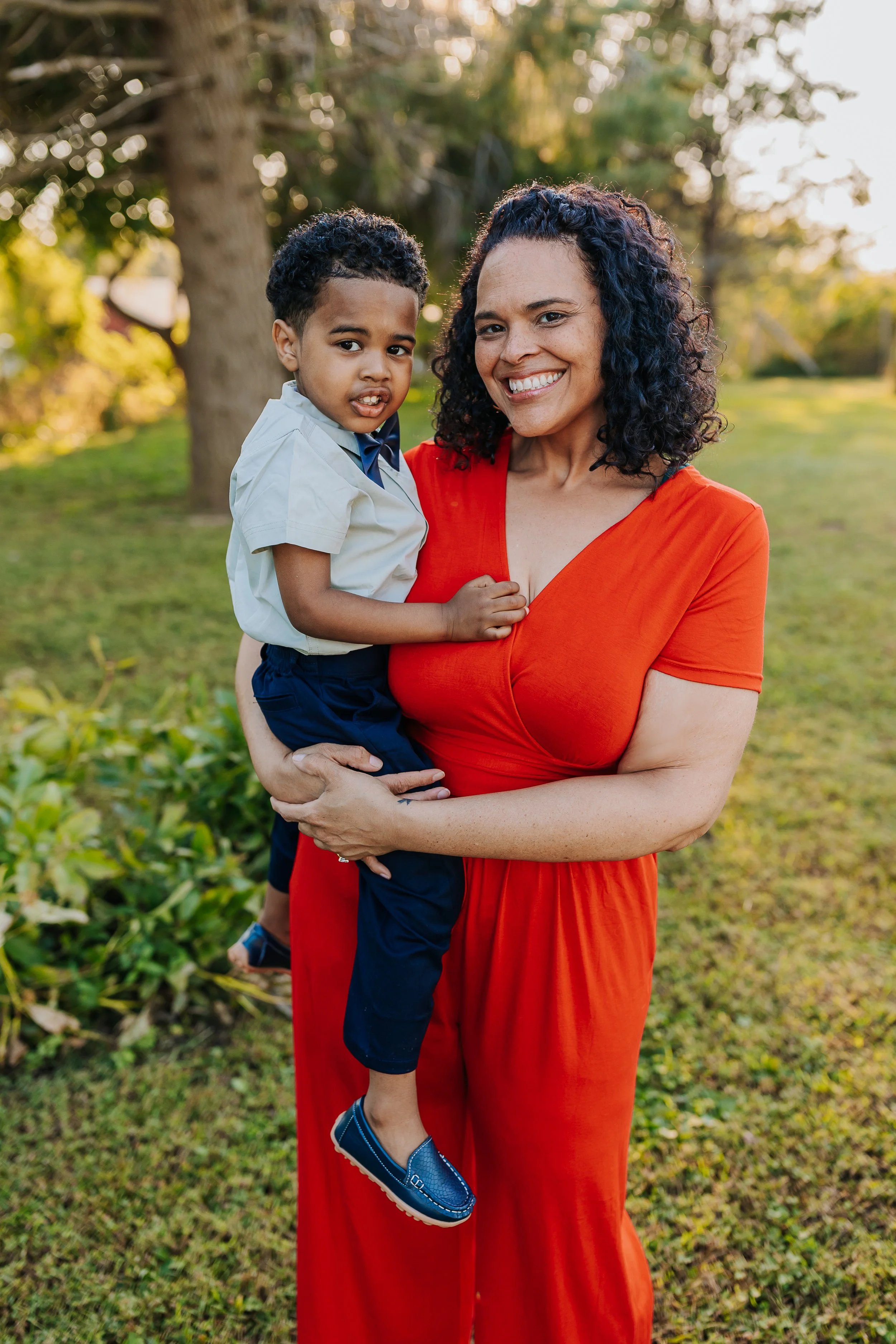 Russell Family 2025 - Nathaniel Jensen Photography - Omaha Nebraska Family Photographer-9.jpg
