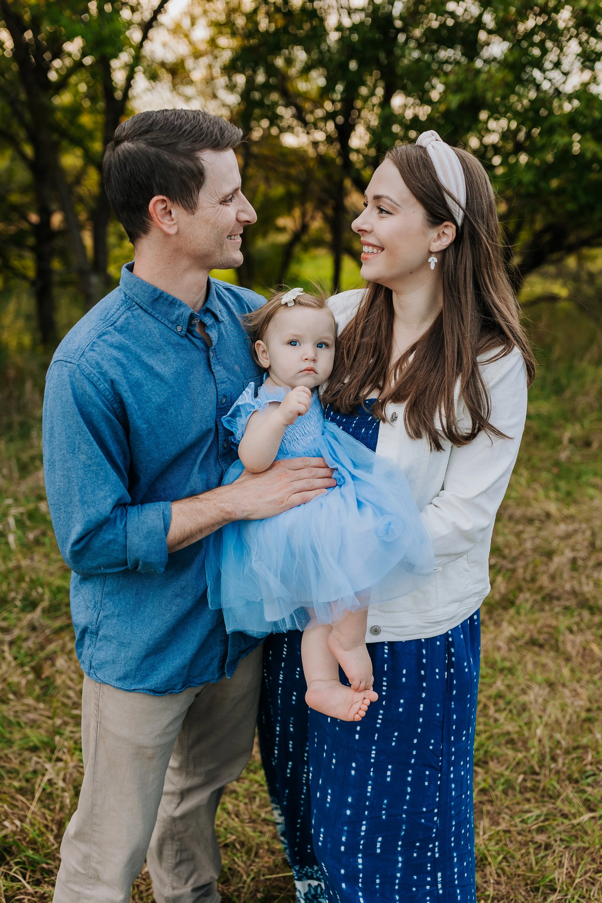 Bova Family 2025 - Nathaniel Jensen Photography - Omaha Nebraska Family Photographer-6.jpg