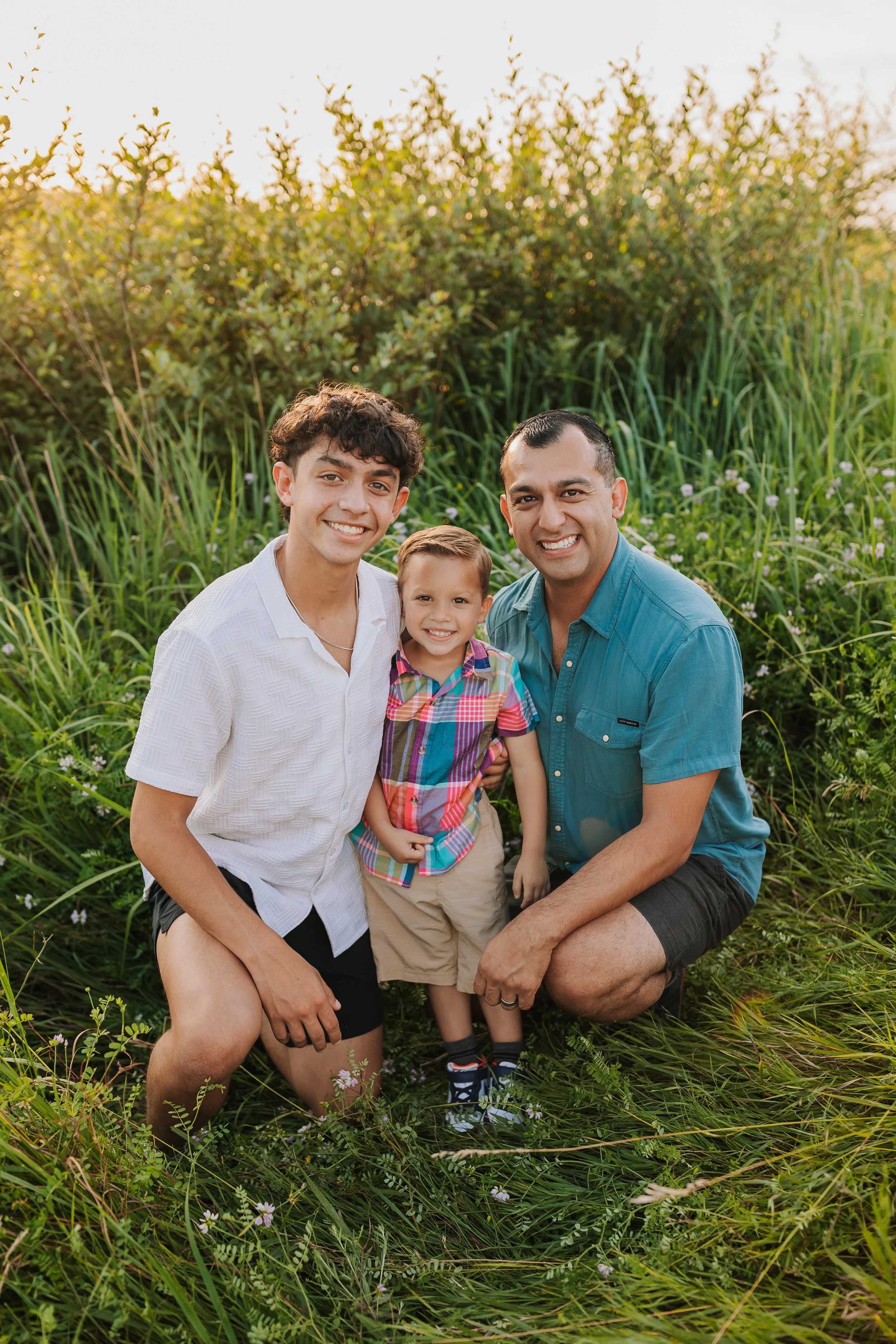 Gallegos Family 2025 - Nathaniel Jensen Photography - Omaha Nebraska Family Photographer-33.jpg
