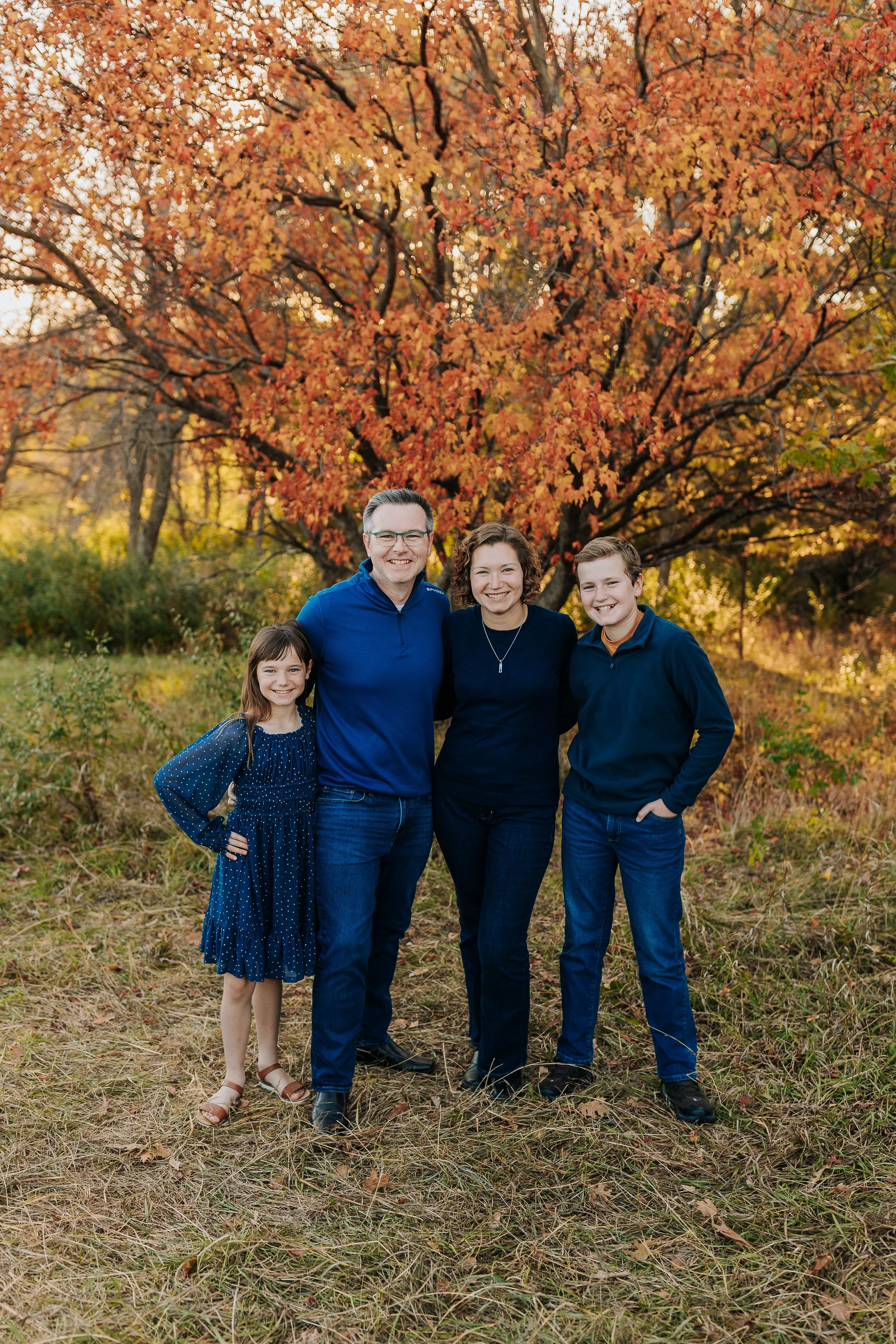 Rudloff-Royer Family 2025 - Nathaniel Jensen Photography - Omaha Nebraska Family Photographer-9.jpg