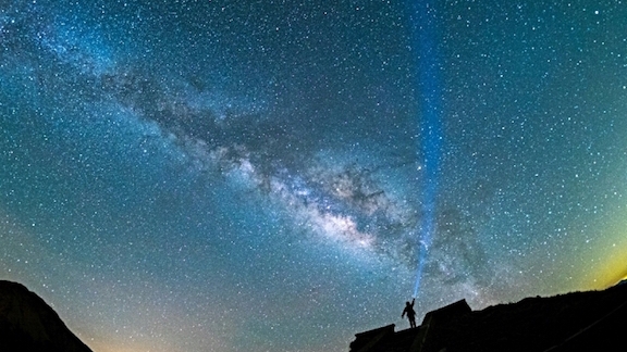 StarSound Home page Photo+by+沂榮+楊+on+Unsplash.jpg