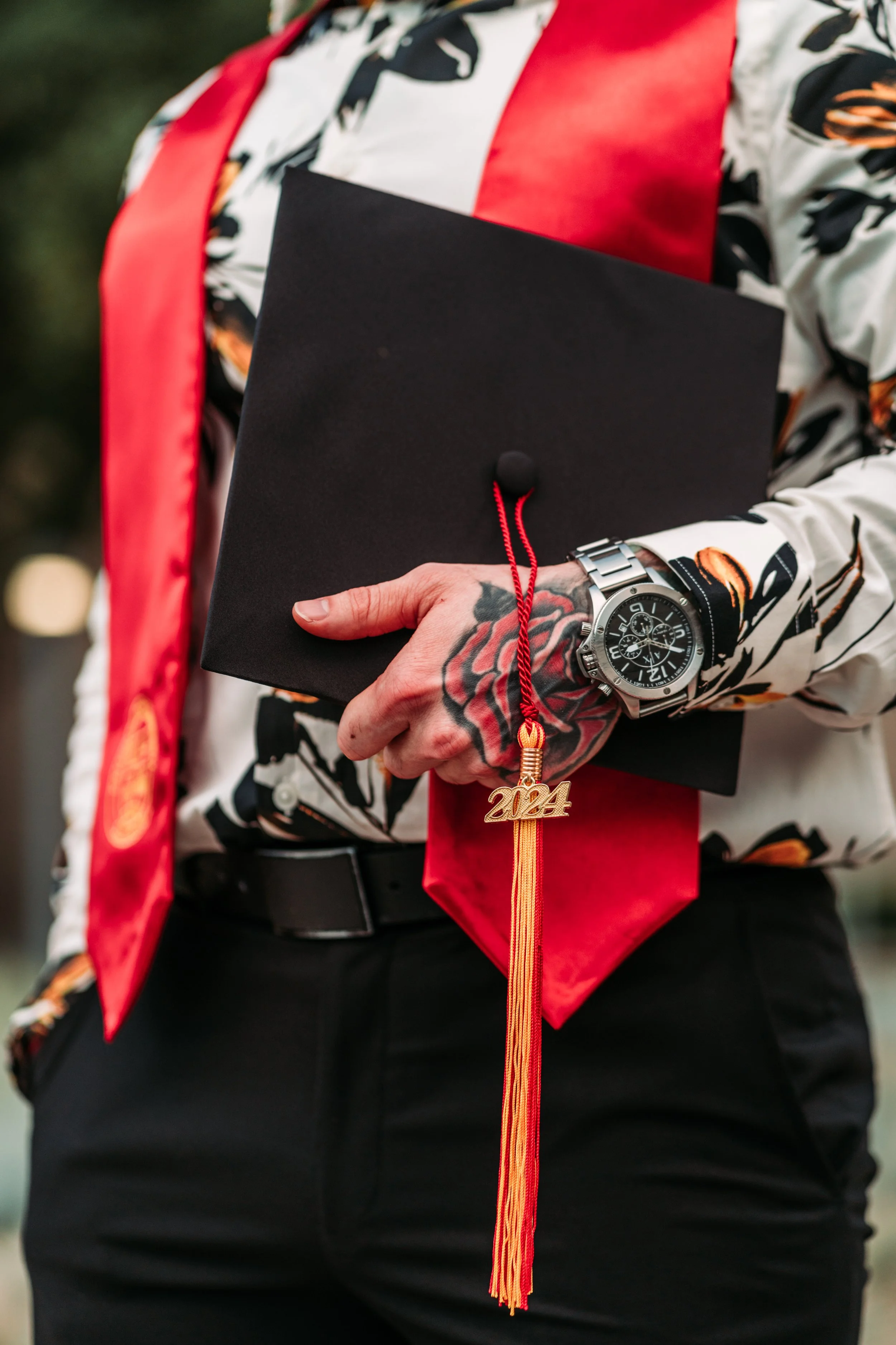 Aaron_Valencia_Graduation_23.jpg