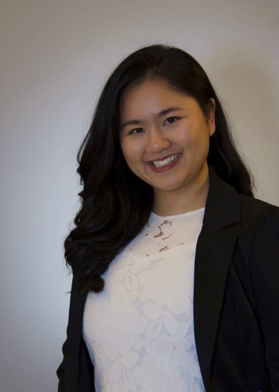 2026 Dr Vivian headshot.jpg