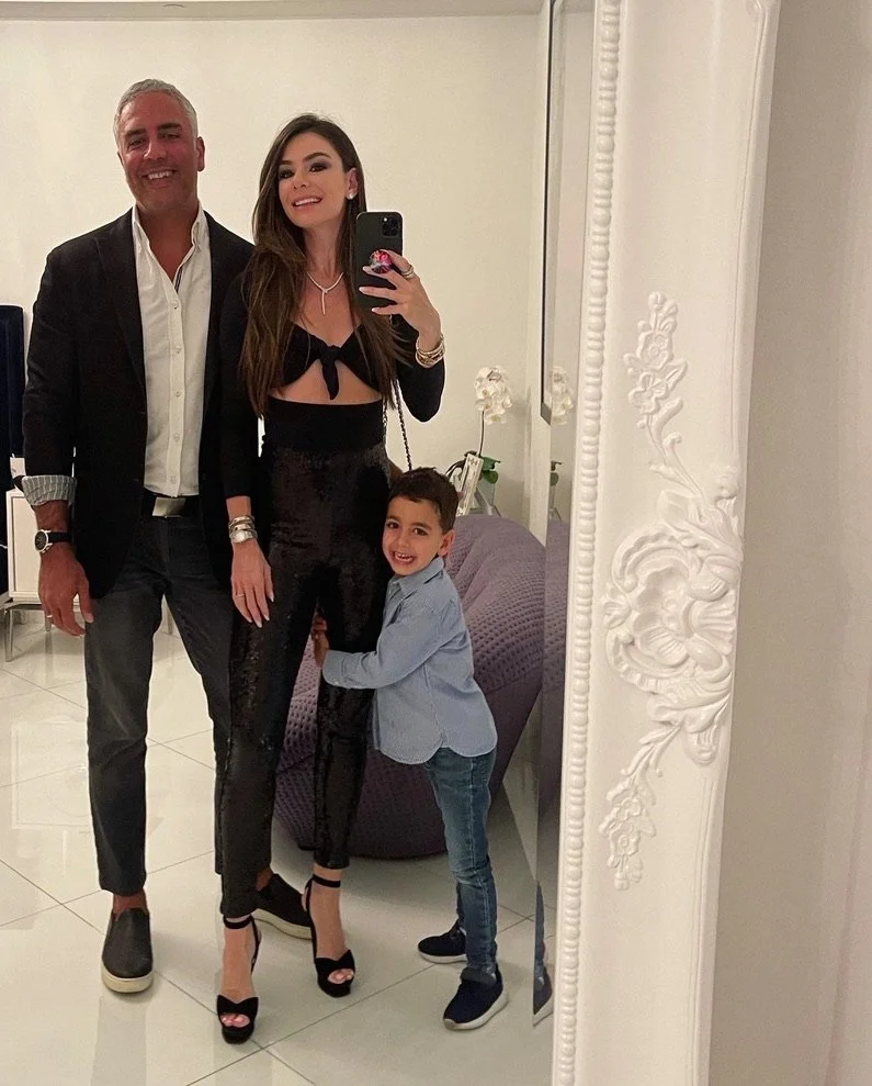 January 2022 Roundup: What I am Reading, Watching and Listening To