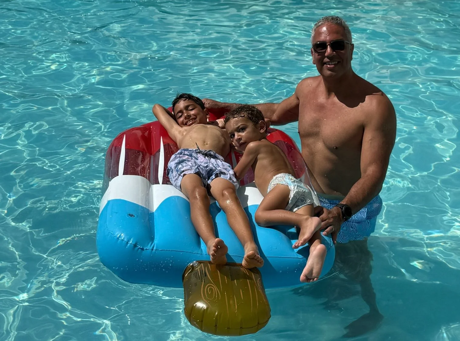 August 2025 Roundup: What I am Reading, Watching and Listening To