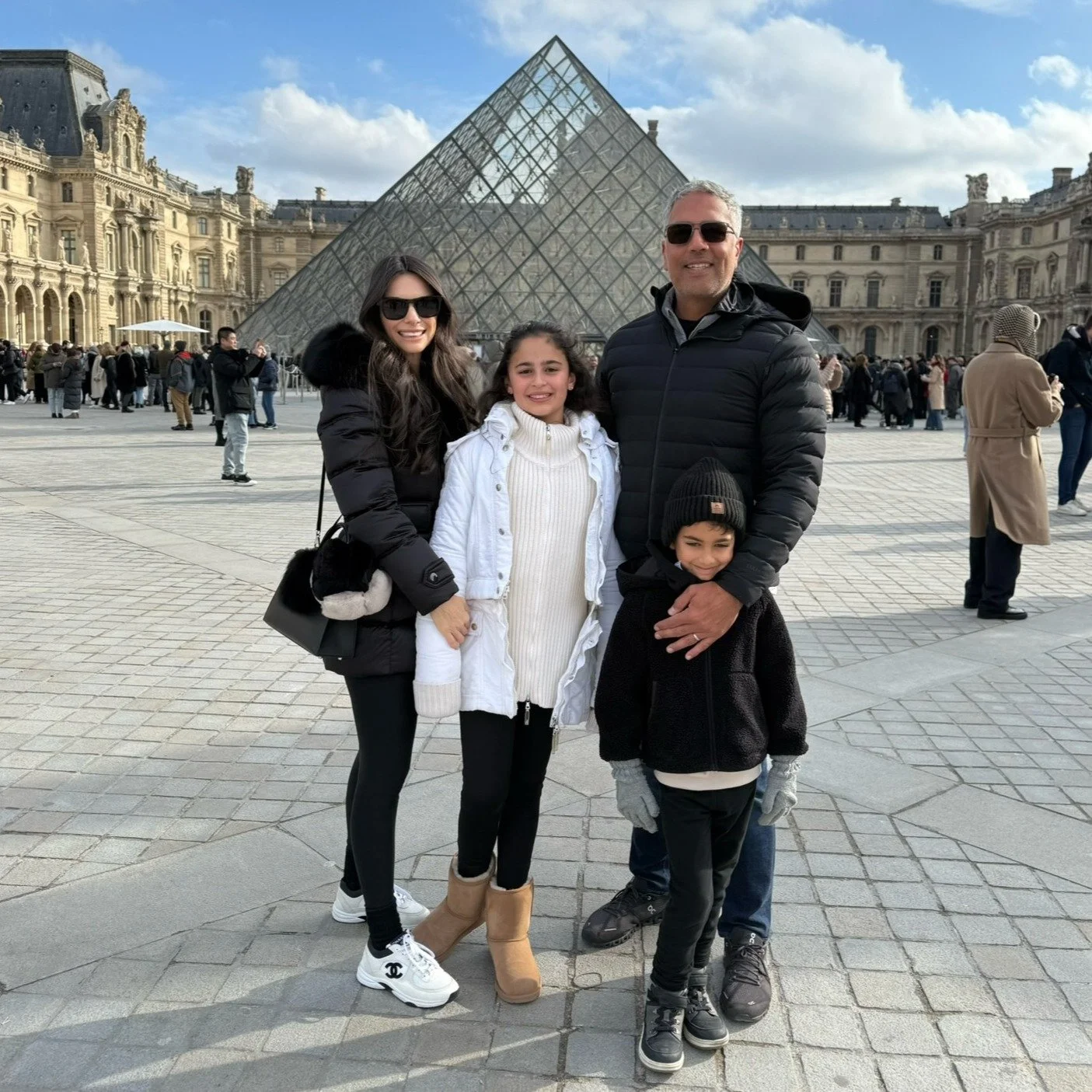 Just released: My May 2025 Roundup of what I am Reading, Watching, Listening To including:
Boston Dynamics' Robot Dog Survives Bullet Attack
Programmable Shape-shifting Materials
Quantum Sensors Navigate by Earth's Magnetic Field
Teaching Machines th