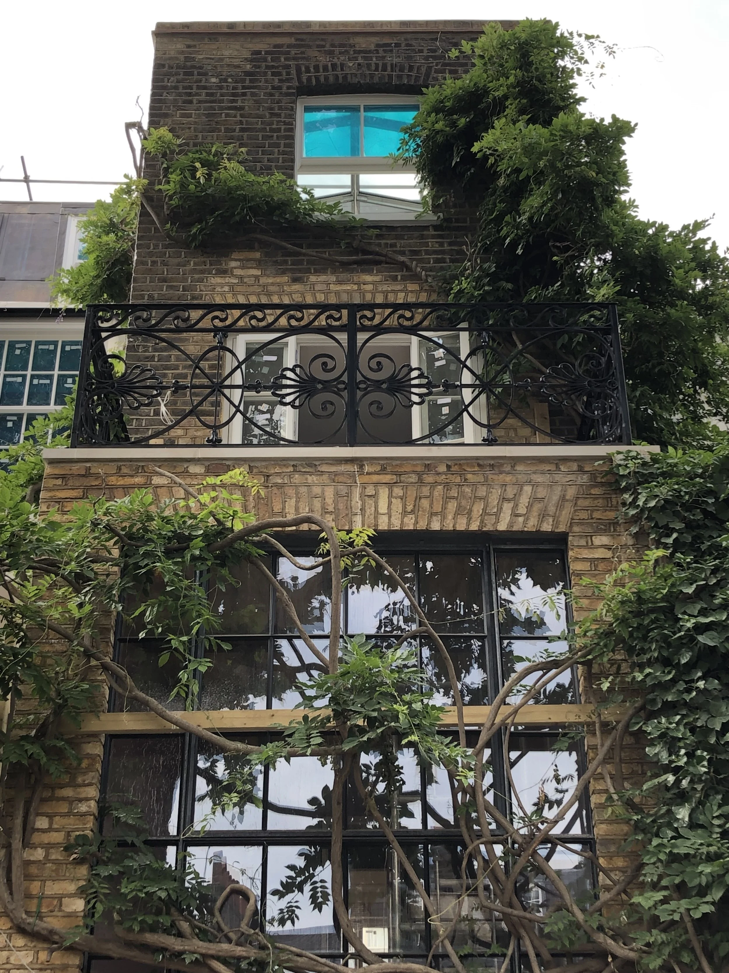 Architectural Metalwork Consultants & Contractors