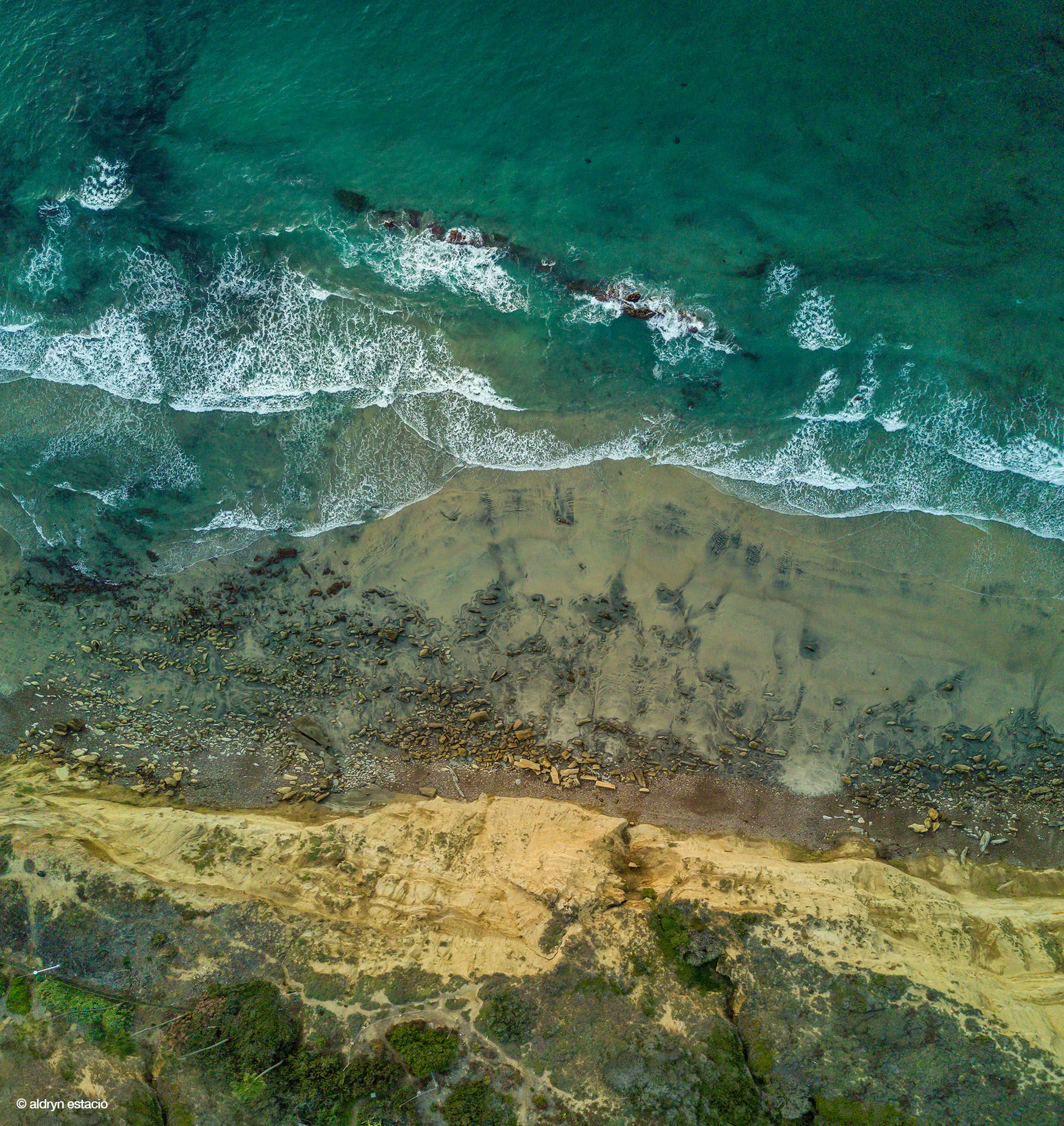 {Scripps Cliffs} La Jolla