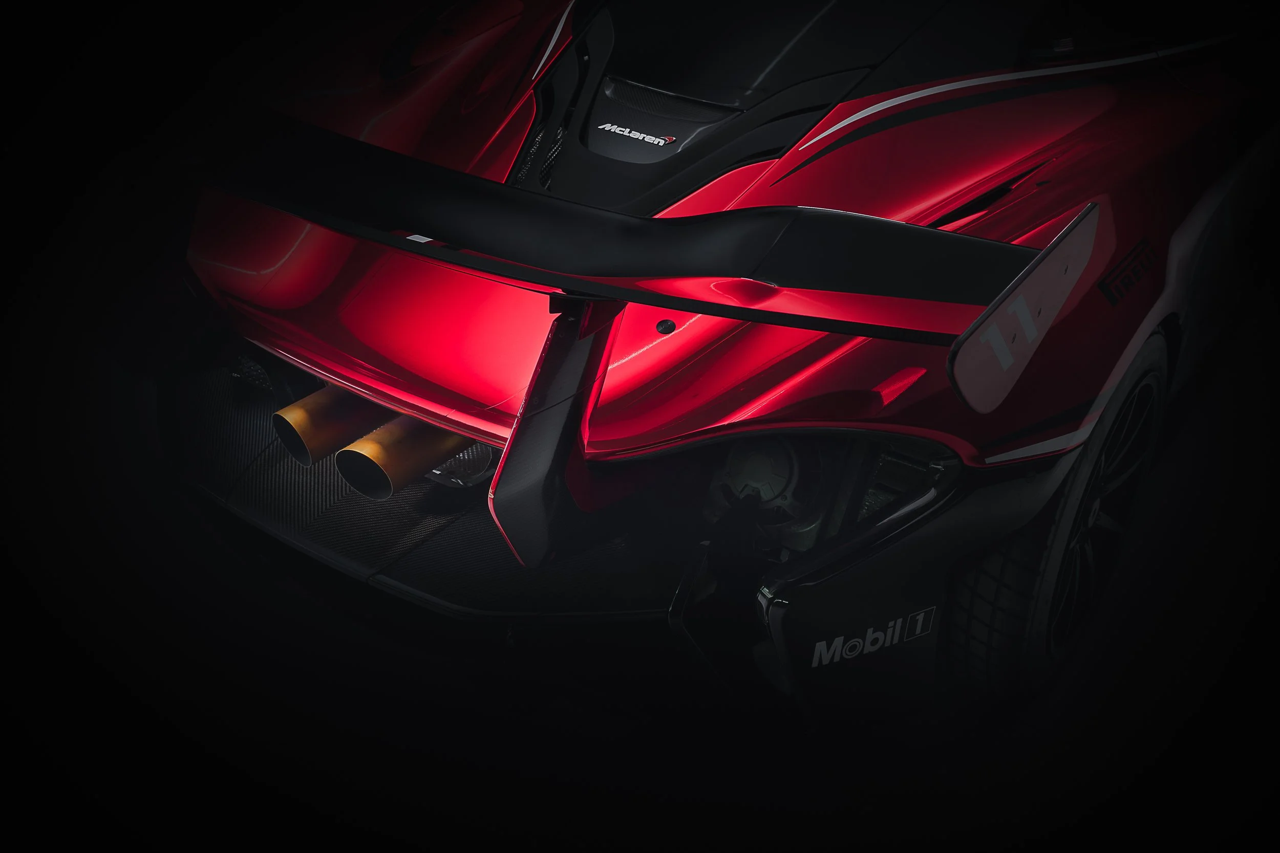 P1GTR_BackAngle2.jpg
