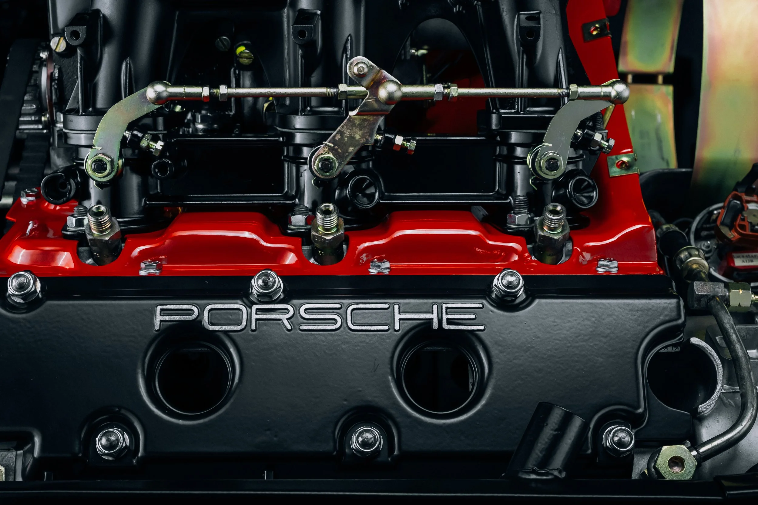 porscheengine_1.jpg