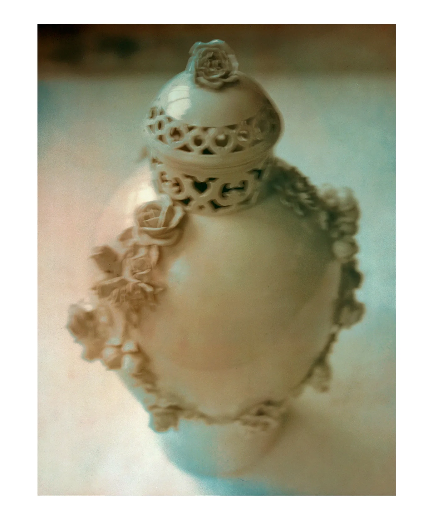 Nymphenburg rose vase (Franz Anton Bustelli-1750)
