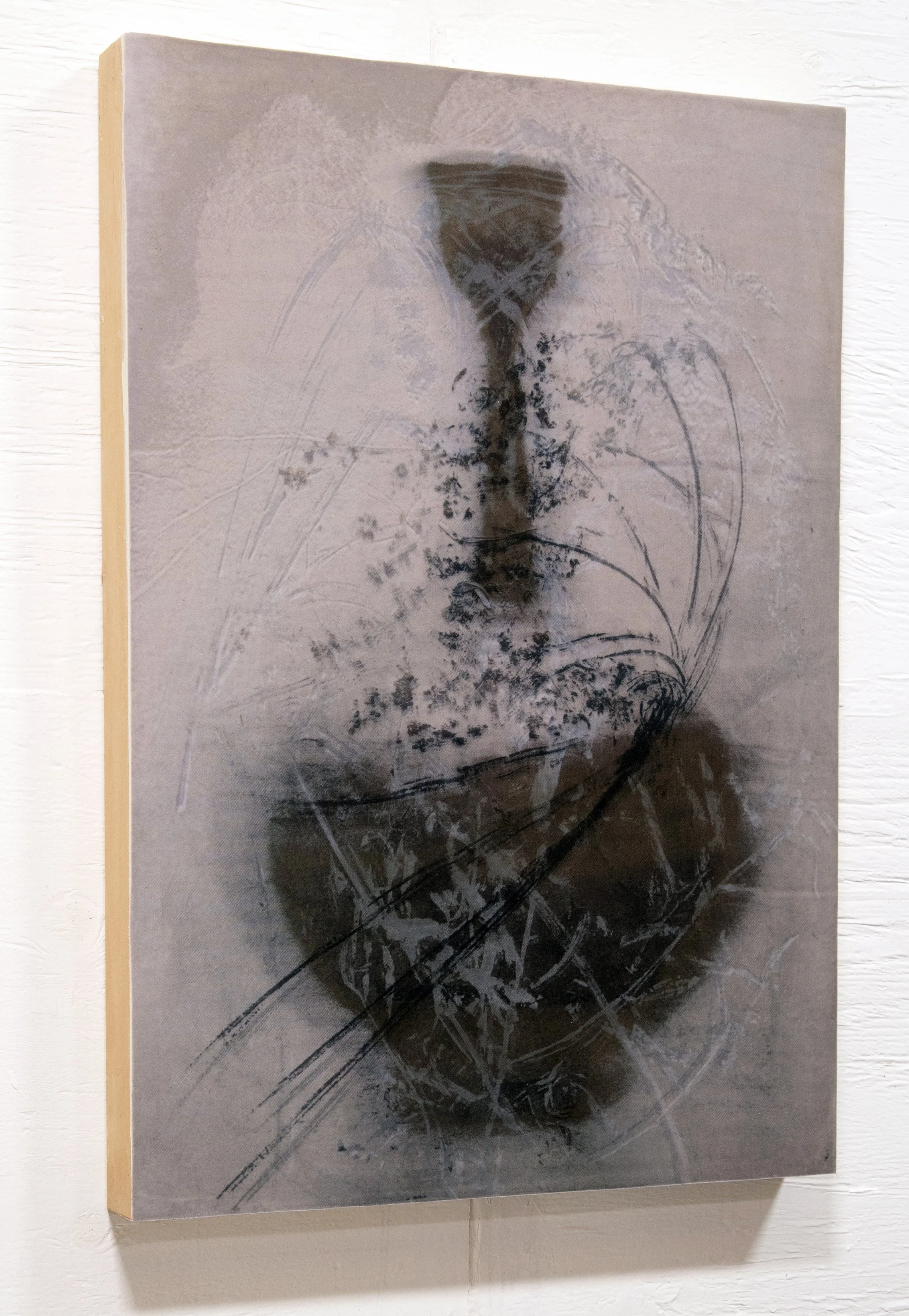 vase_on panel.jpg