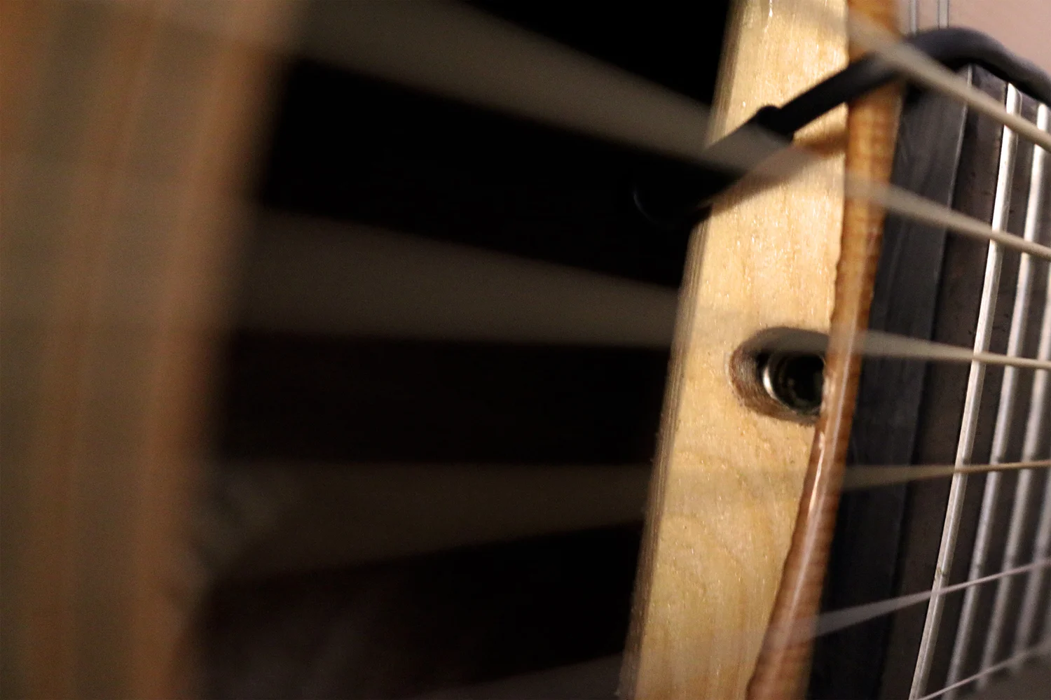 Myers Pickups —Myers Instrument Pickups and Instrument Microphones