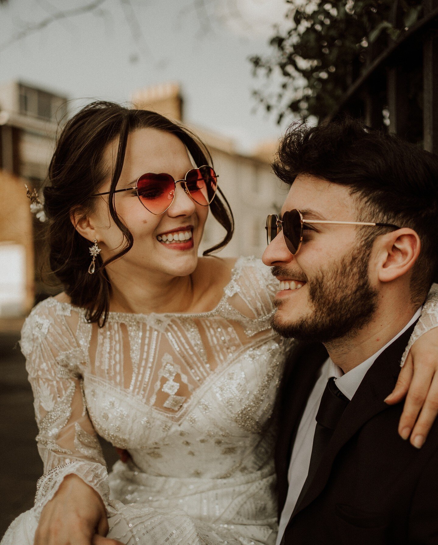 Don't let anyone tell you that it isn't &quot;wedding-y&quot; enough, it's your day, do it your way!! Like this super cool bride and these amazing heart sunglasses 😍😍😍

Event @the_bridal_masterclass
Planning &amp; Styling @thetinyplannerco
Venue @