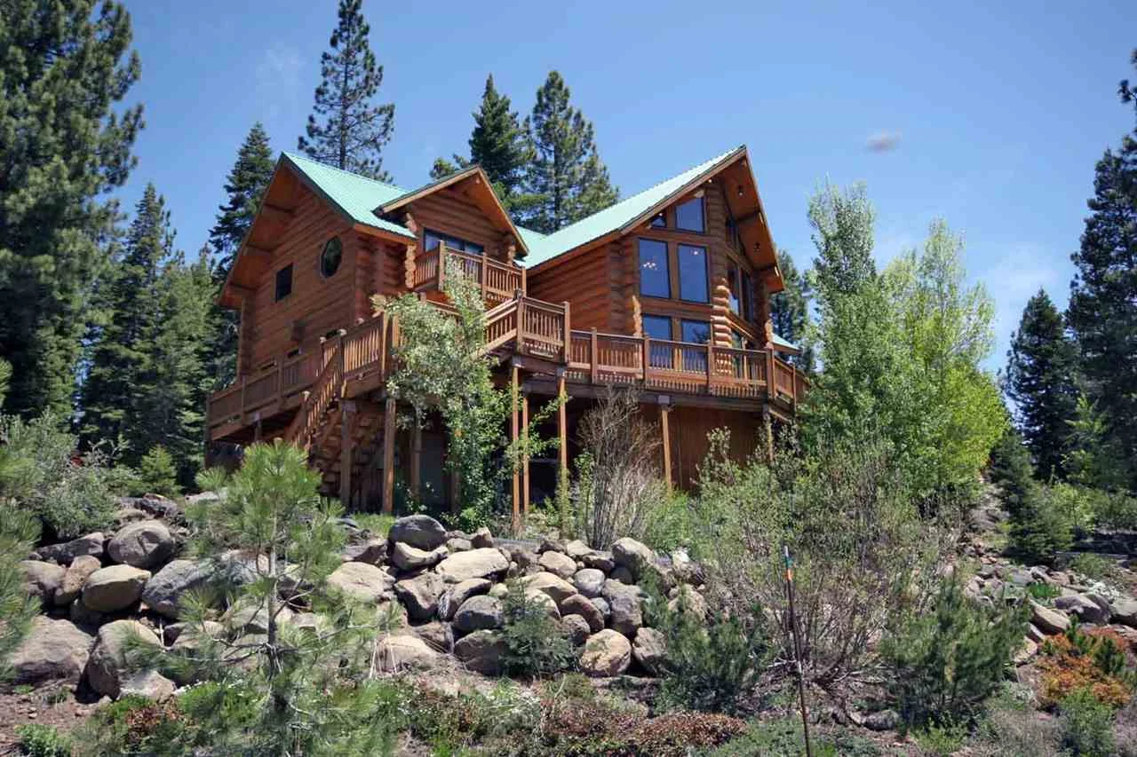A Dream Home in Tahoe Donner