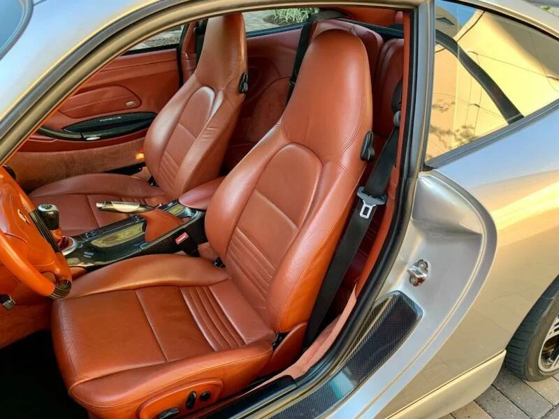 2001-porsche-911-carrera-2dr-coupe33.jpeg