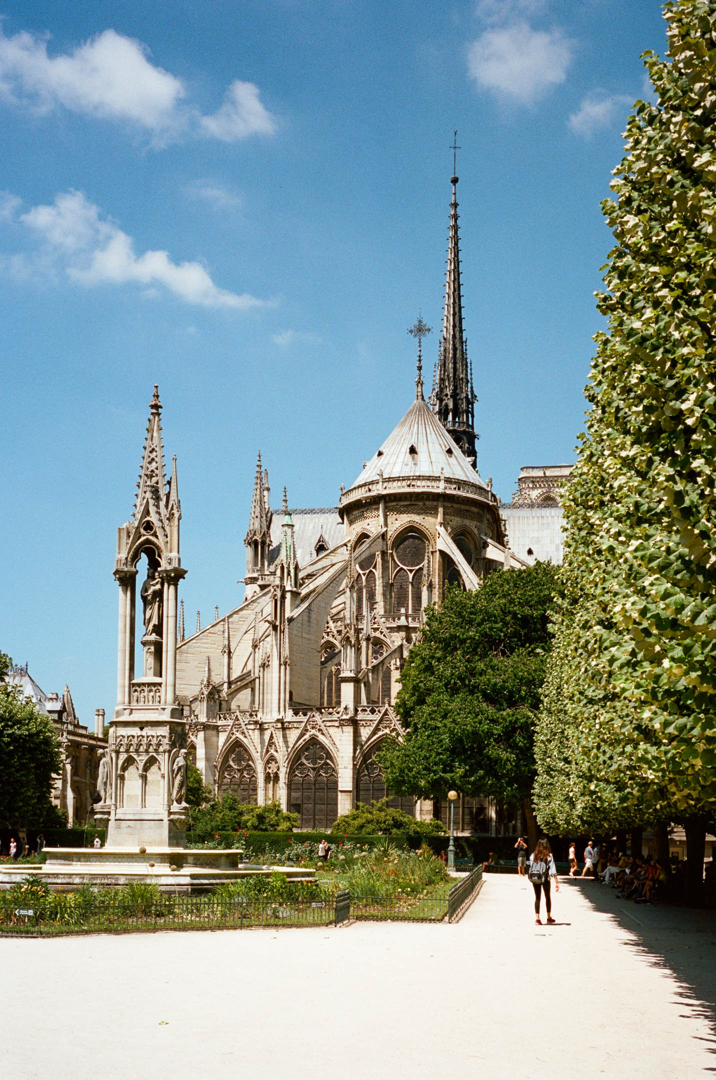 Website - Paris June 2017-01.jpg