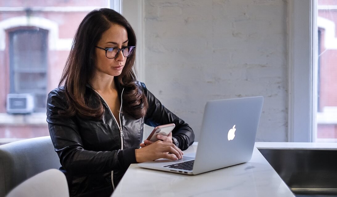 Work it 👩🏻&zwj;💻

#WorkMode #BossLady #HustleHard #DigitalProducer #ActorLife #DigitalNomad #EntrepreneurLife #BossBabe #WorkFromAnywhere #TechLife #Productivity #GrindMode