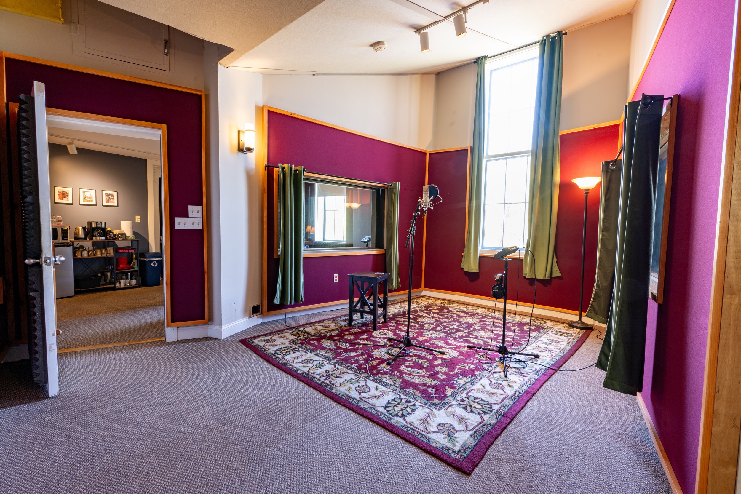 Our acoustically “dead” area, which is the most transparent acoustic space we have. It’s incredibly well-treated and opens up to the main live room for big room sounds!