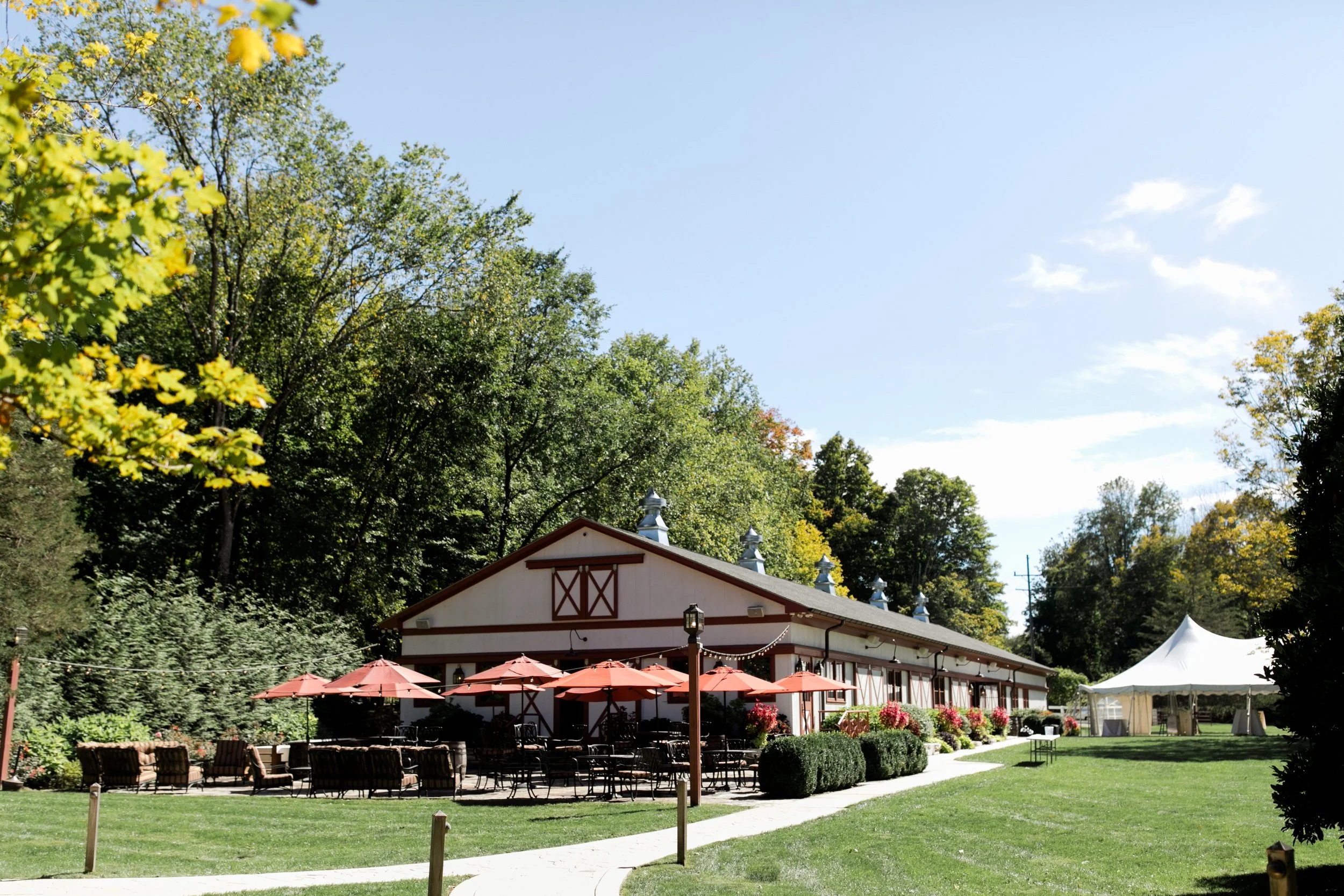 Five Dramatic Barn Wedding Trends For 2024