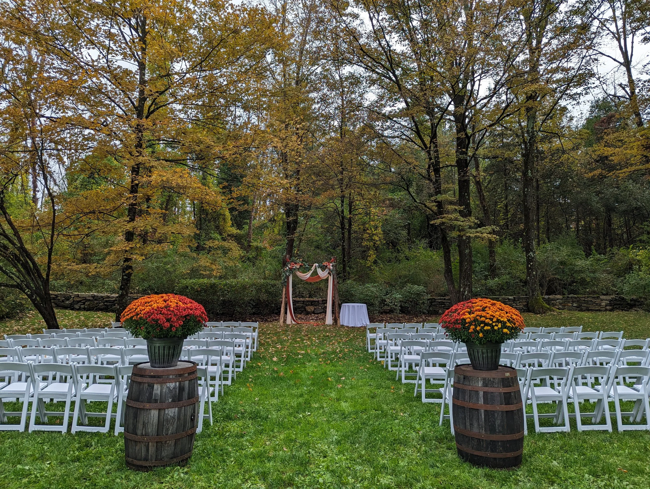 The Complete Guide To Planning A Flawless Outdoor Wedding Ceremony