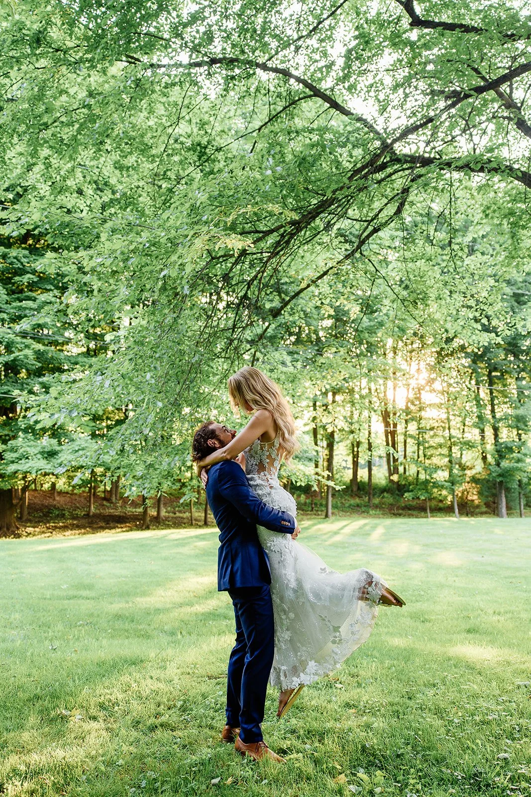 How Does The Preston Barn Host Destination Weddings in Dover Plains?