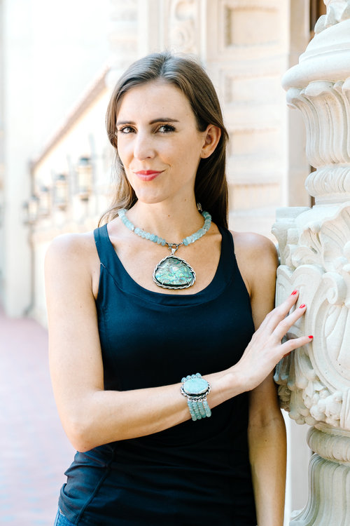 March Birthstone: Aquamarine and Amber