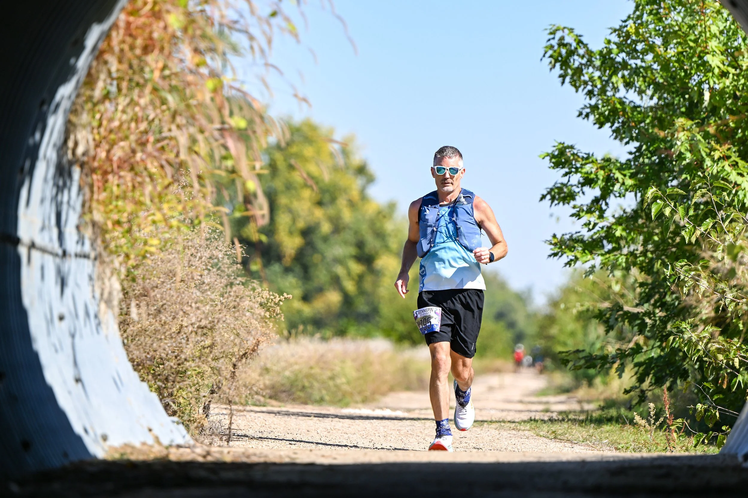 2 Hussung Banner.JPG