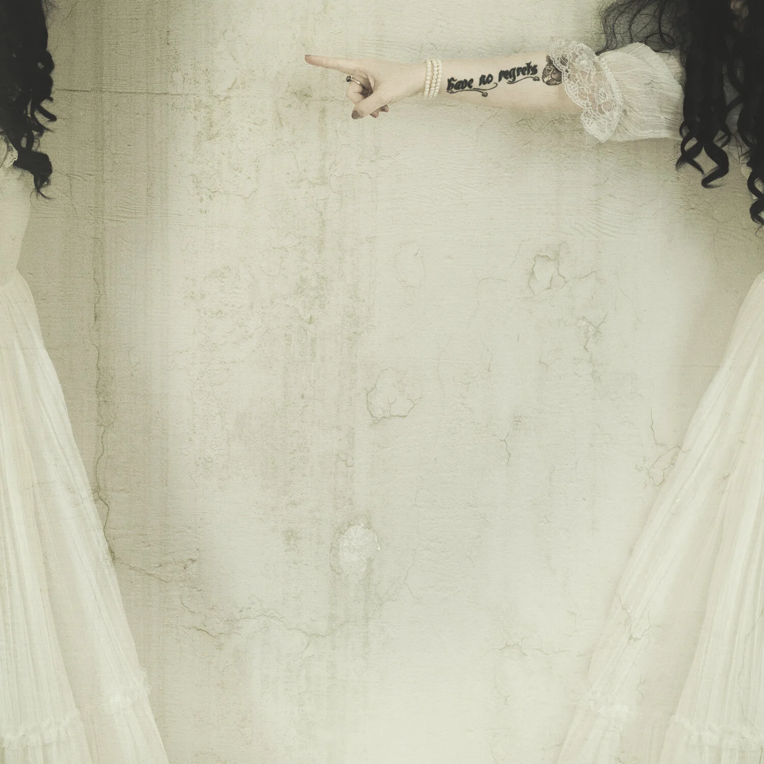 THE-WHISPERS-07.jpg