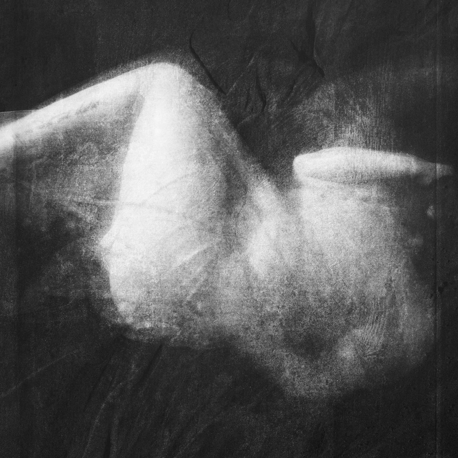 DARK-WATERS-01-BW-2020.jpg