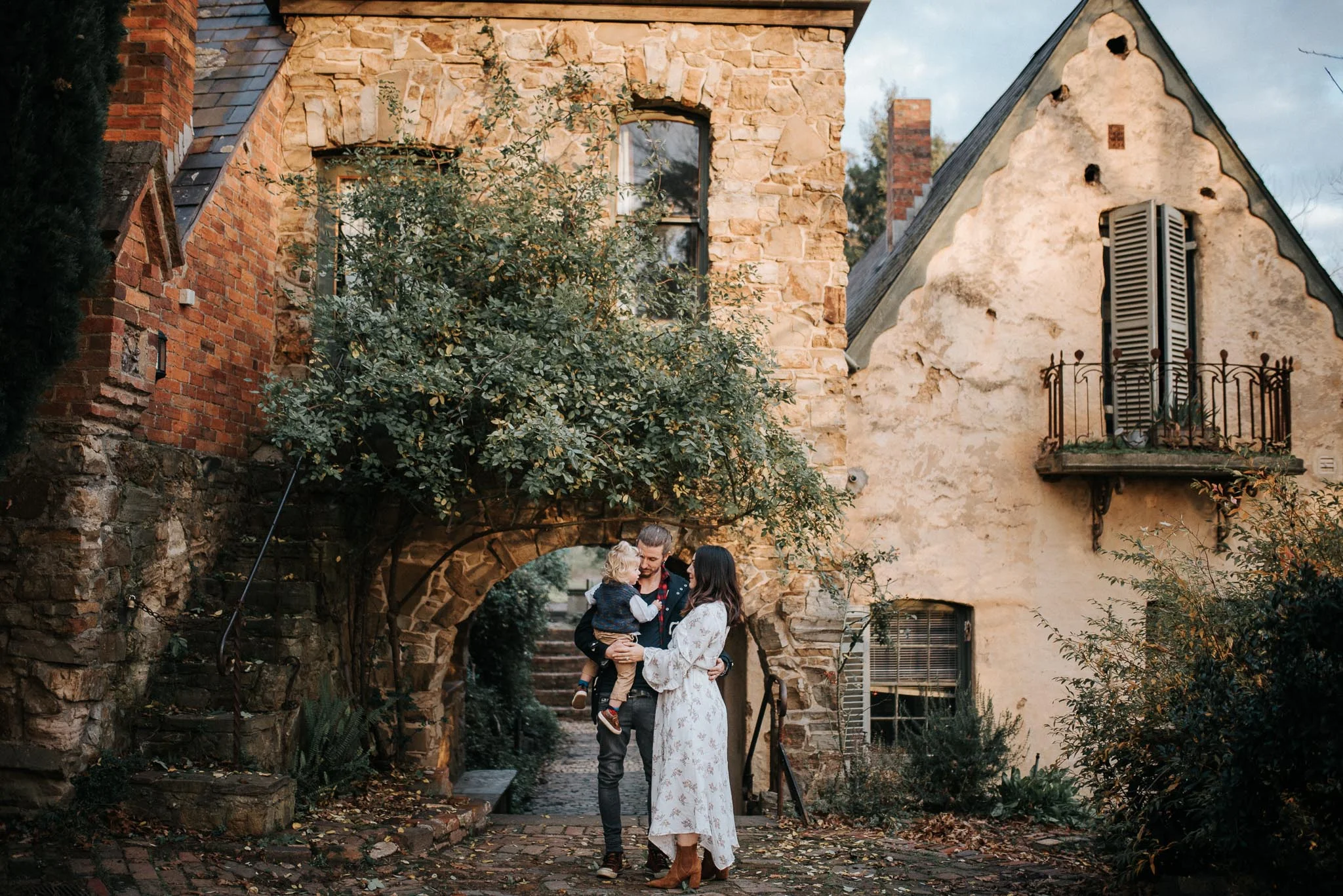 montsalvat family photography melbourne