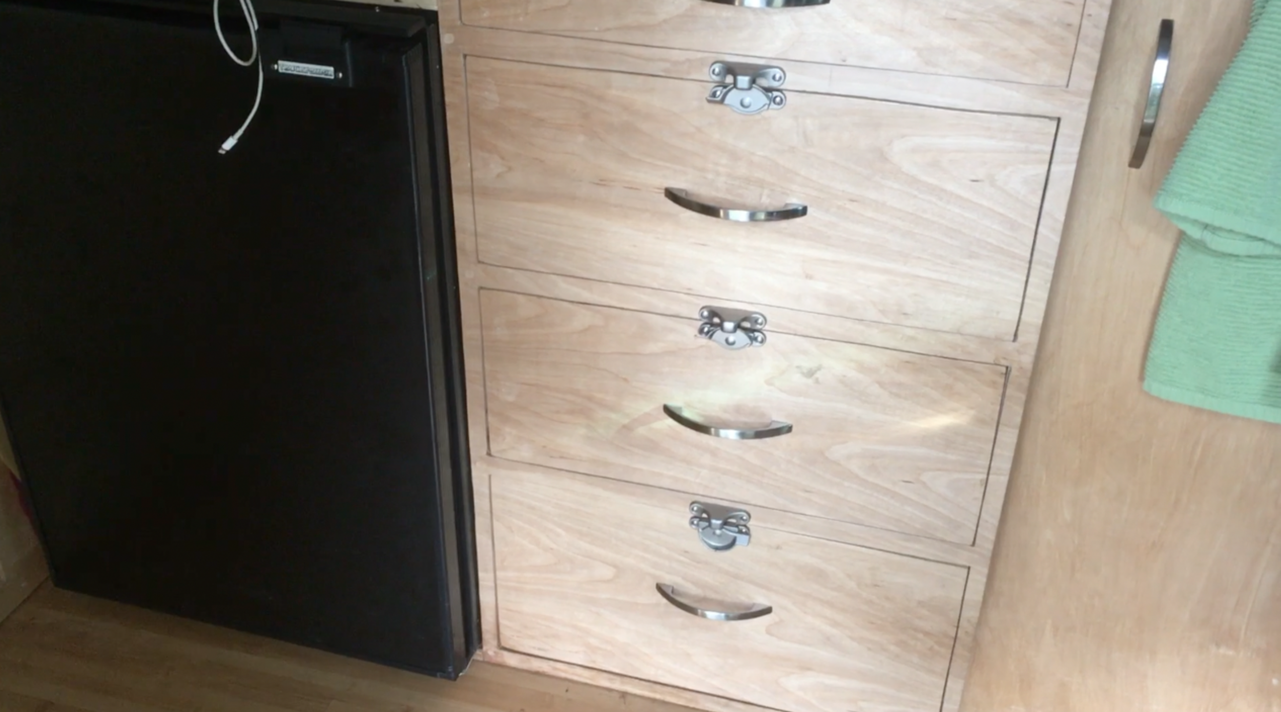 Kitchen drawers