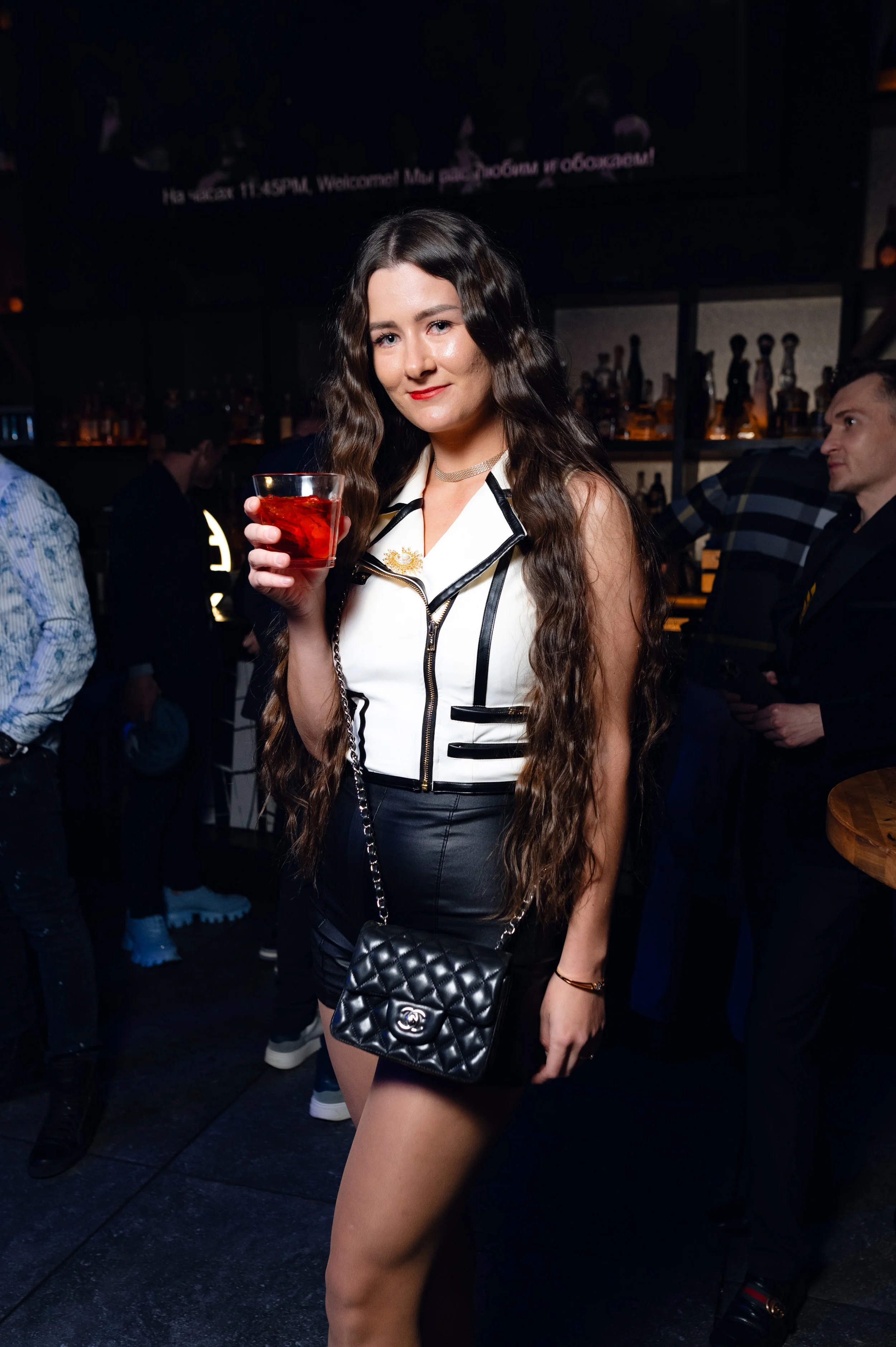 v037.jpg