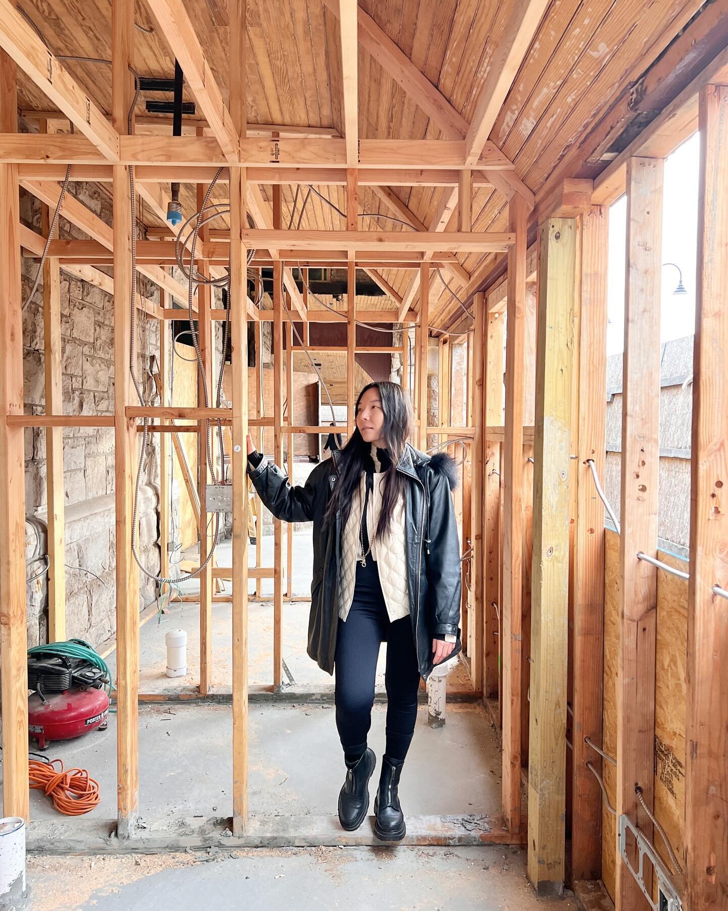 Early morning site visit to our largest renovation project to date. A historic train station built in early 1900&rsquo;s. Projected opening to be this Spring 2024 🌿✨🌿 
We are oh so excited! @maize_westfield 

🚂✨🧿🔸🧿🔸✨

Major progress since our 
